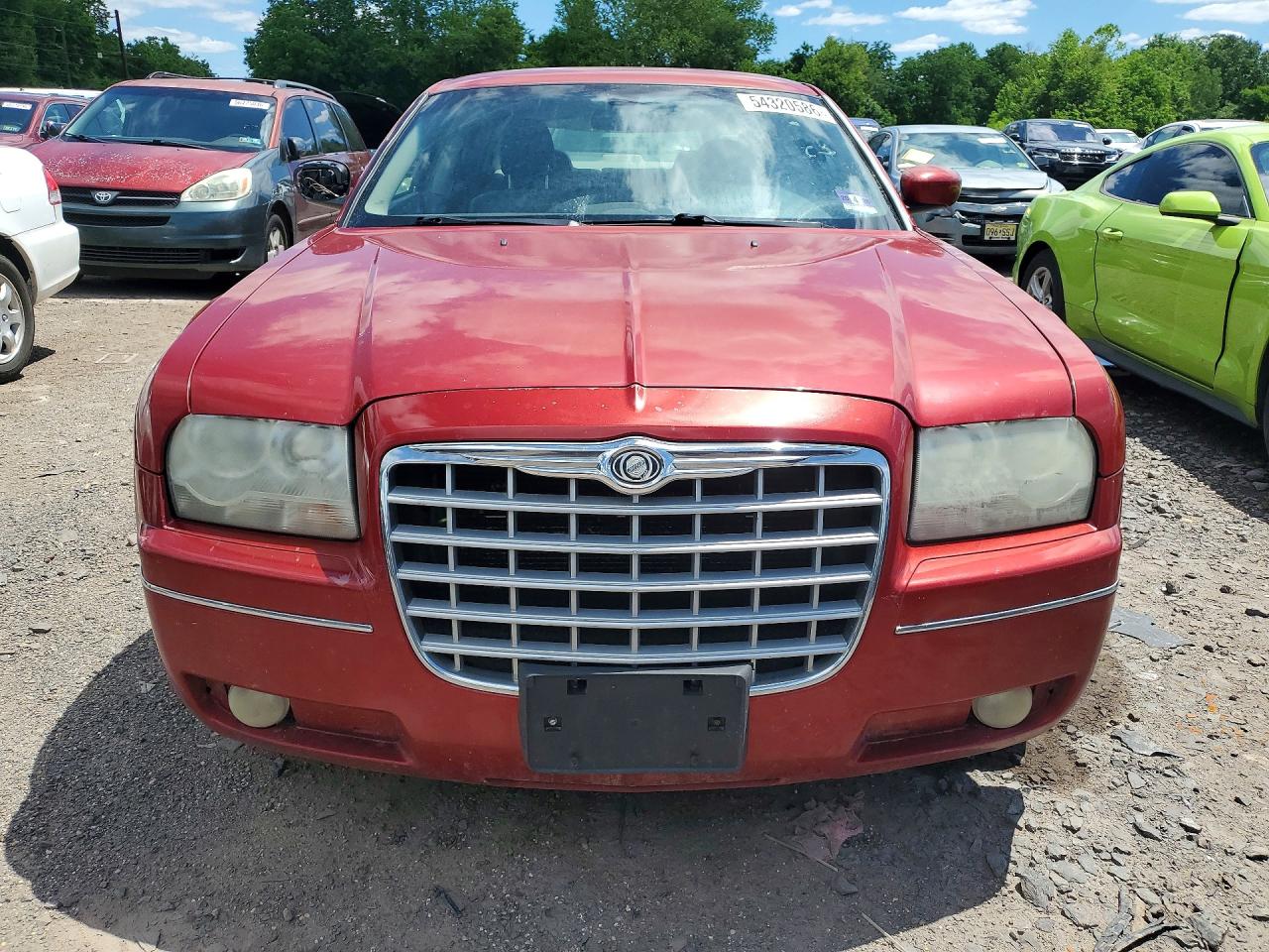 2007 Chrysler 300 Touring Red vin: 2C3KA53G07H747054