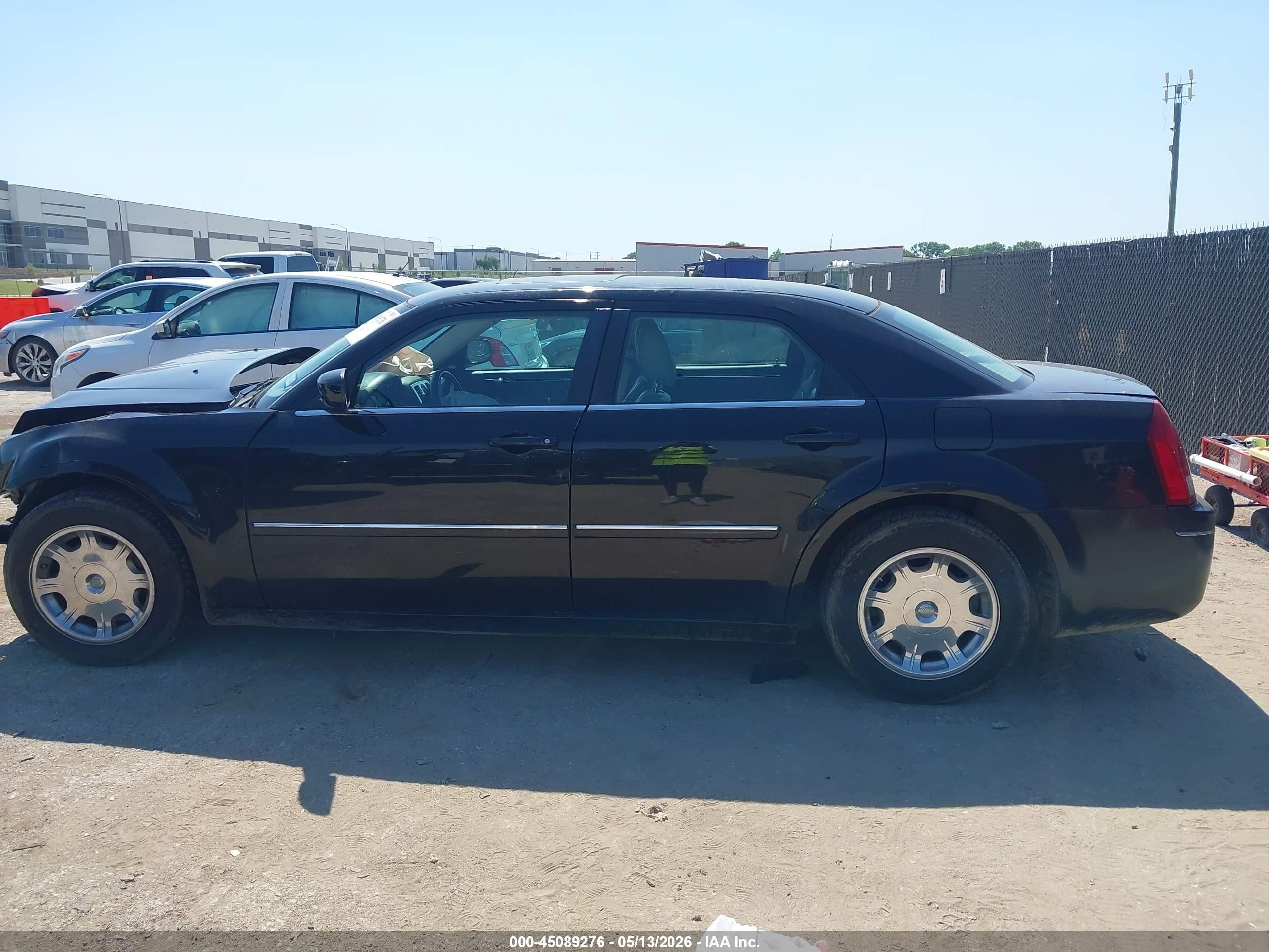 2006 Chrysler 300 Touring Black vin: 2C3KA53G16H438403