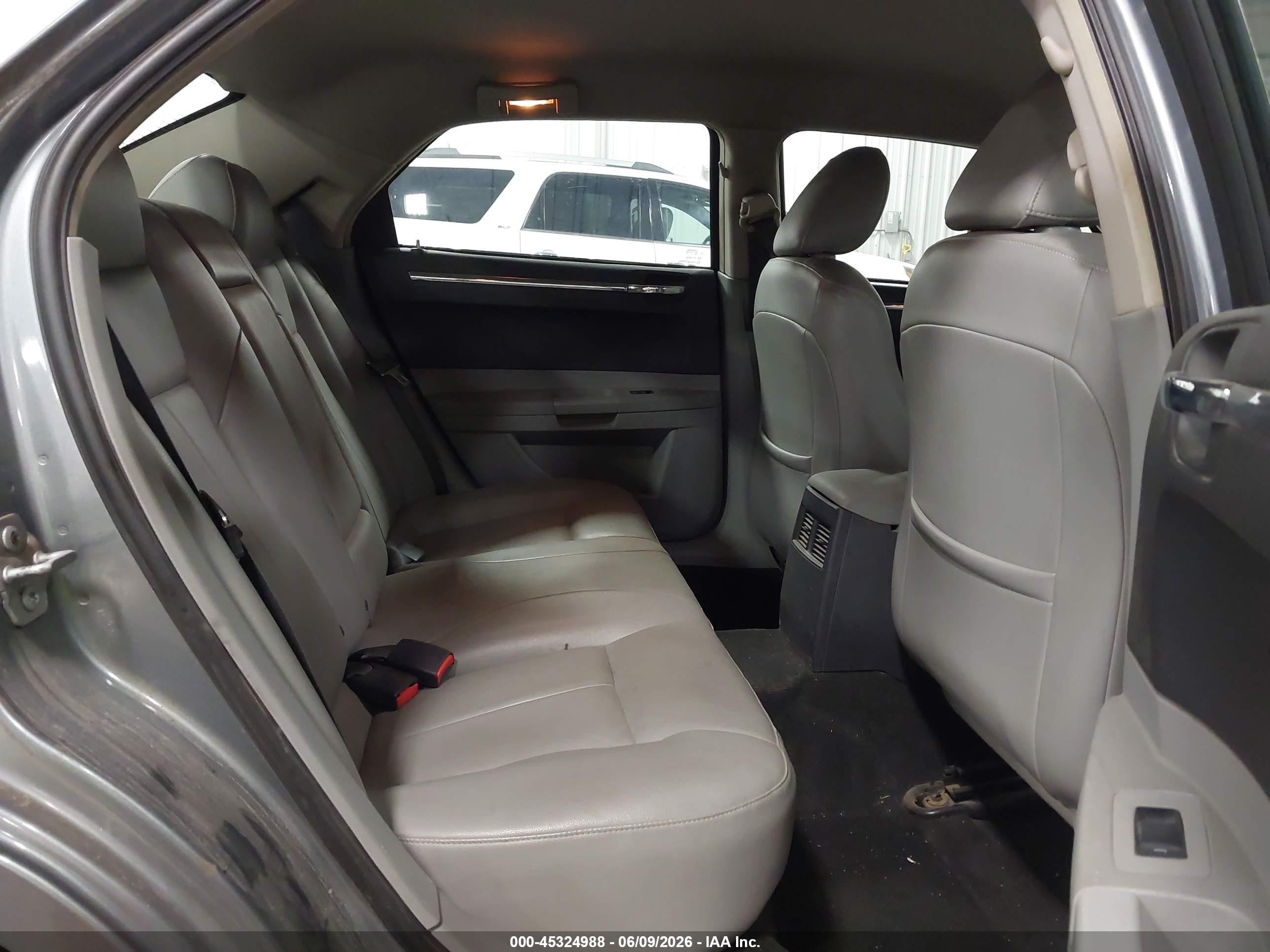 2007 Chrysler 300 Touring Серый vin: 2C3KA53G17H742929