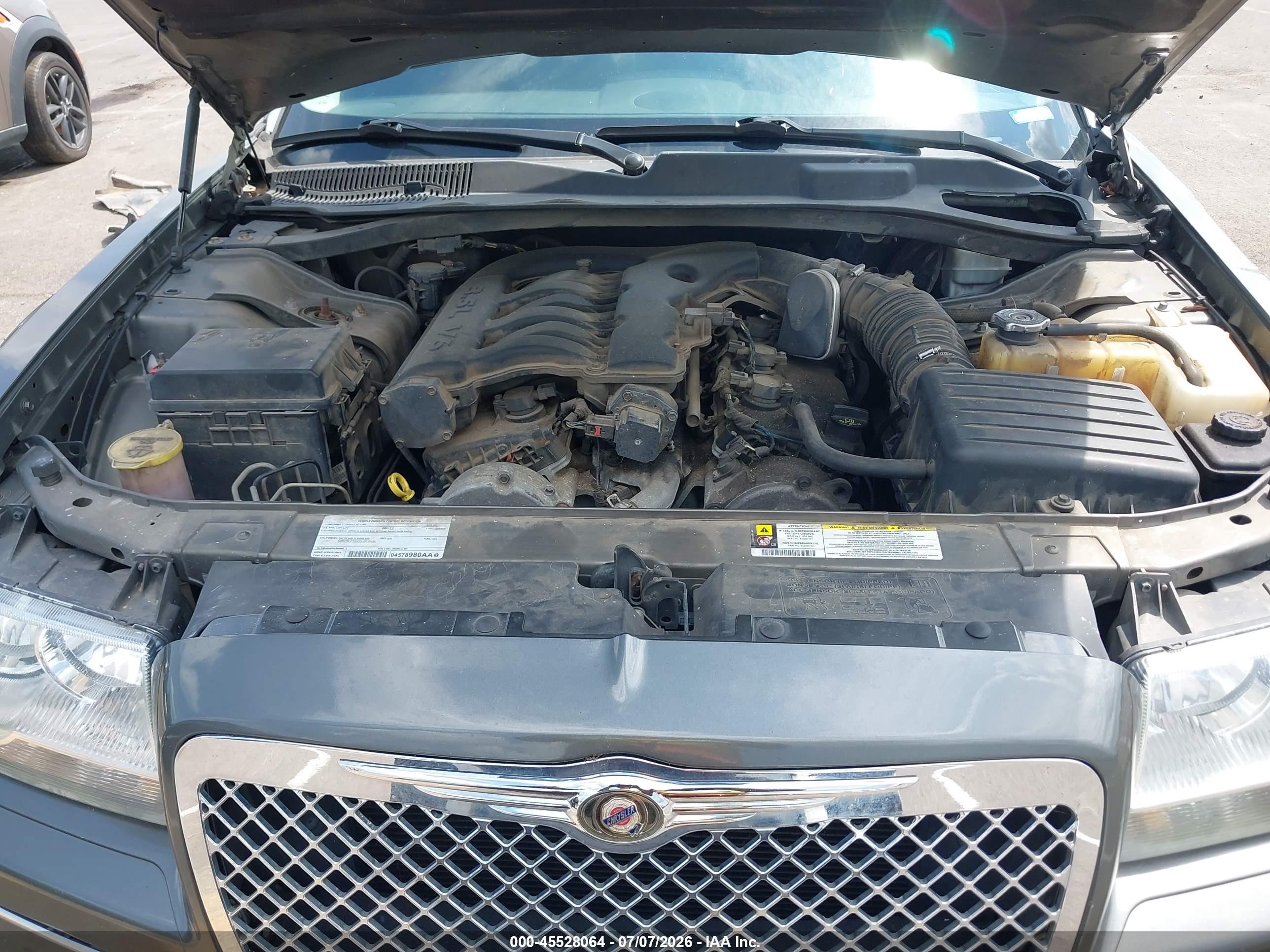 2008 Chrysler 300 Touring Gray vin: 2C3KA53G18H158189