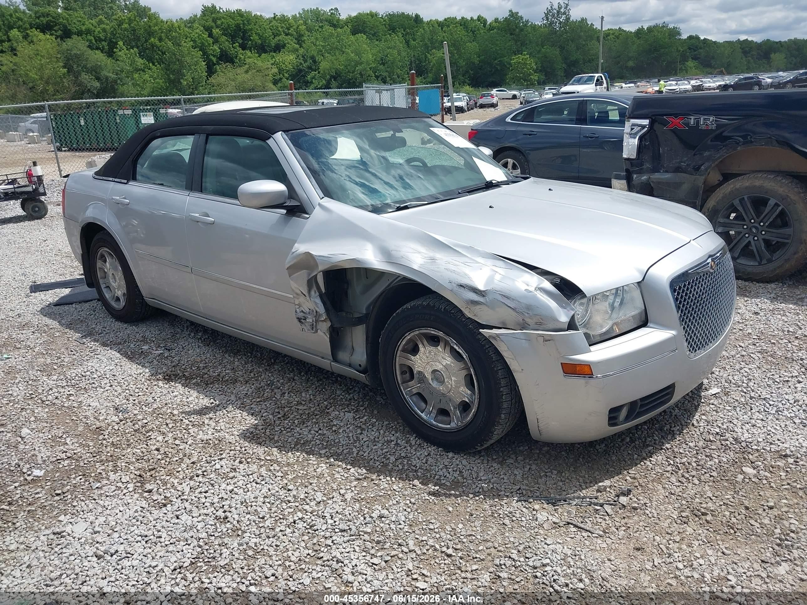 2006 Chrysler 300 Touring Silver vin: 2C3KA53G26H110858