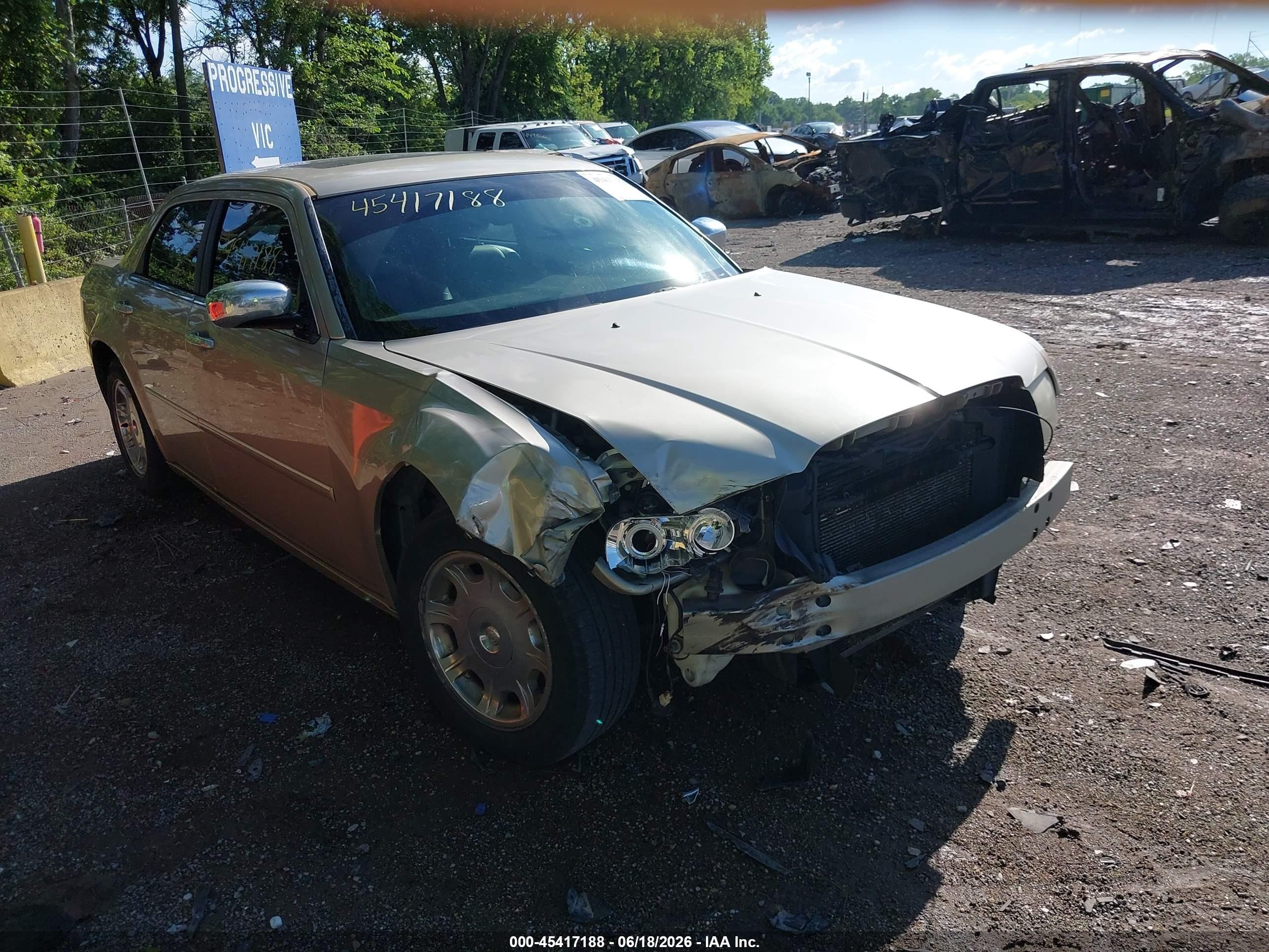 2006 Chrysler 300 Touring Gold vin: 2C3KA53G26H272747
