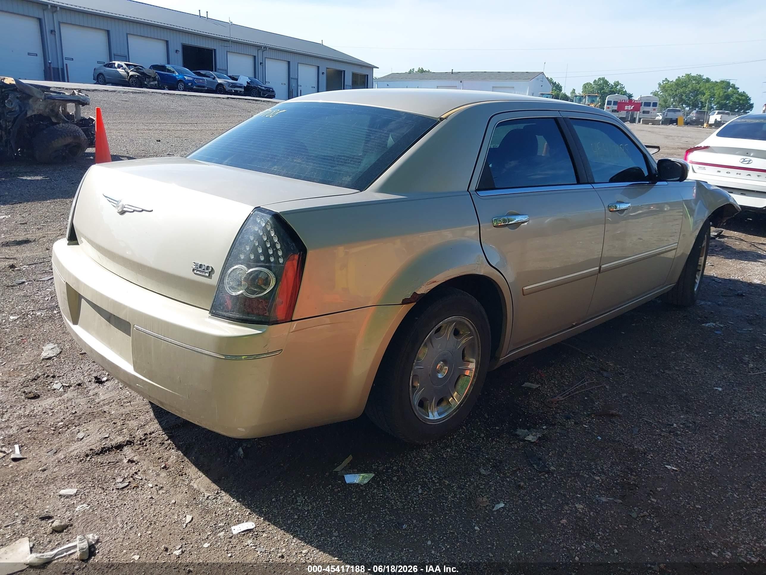 2006 Chrysler 300 Touring Gold vin: 2C3KA53G26H272747