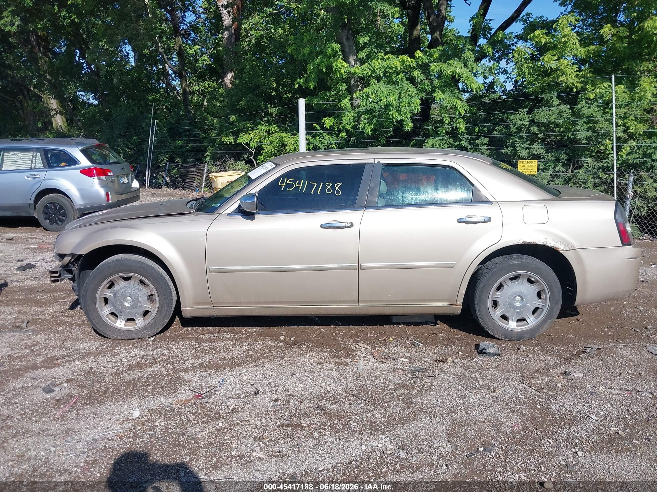 2006 Chrysler 300 Touring Gold vin: 2C3KA53G26H272747