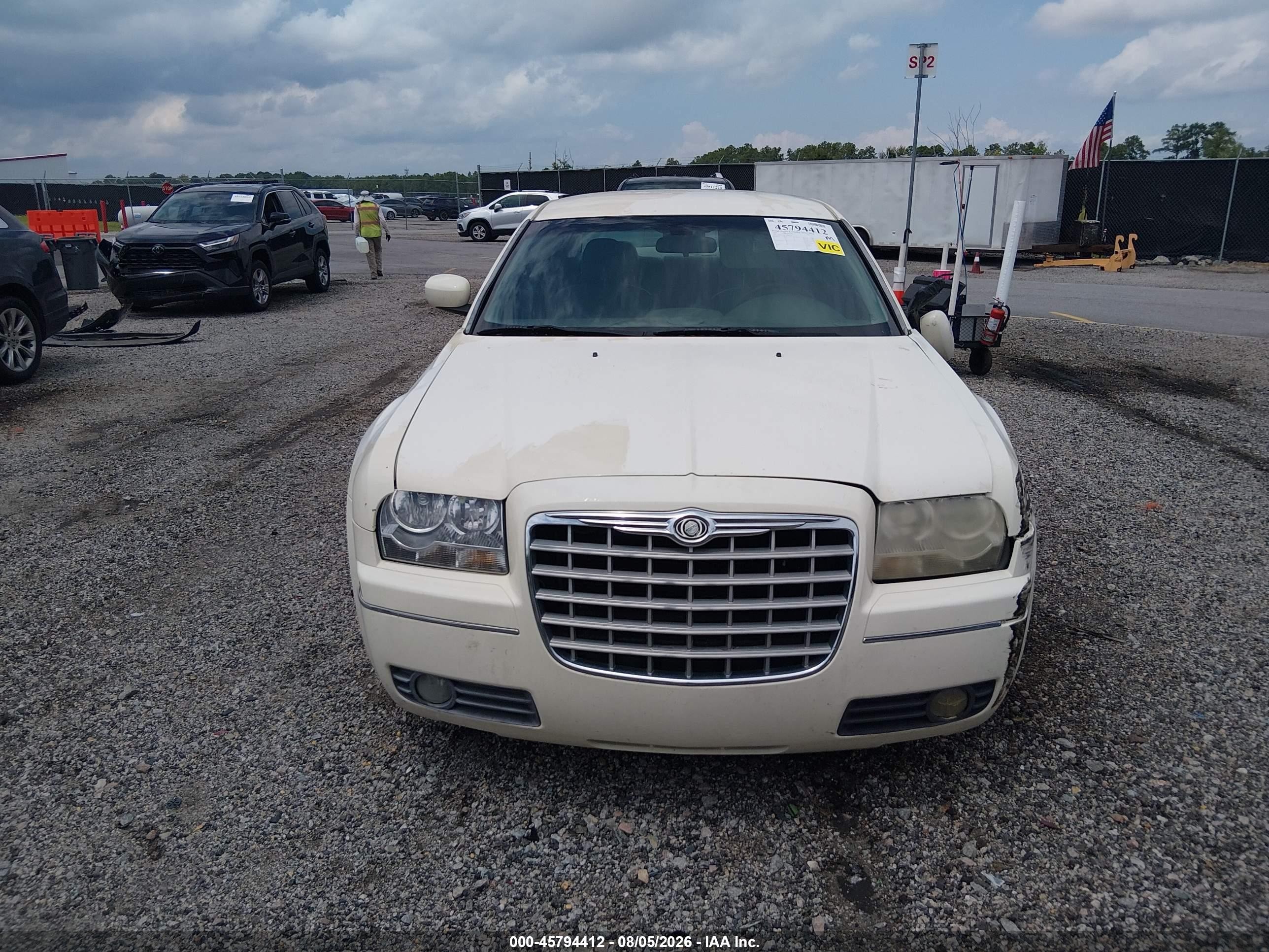 2007 Chrysler 300 Touring White vin: 2C3KA53G27H609337