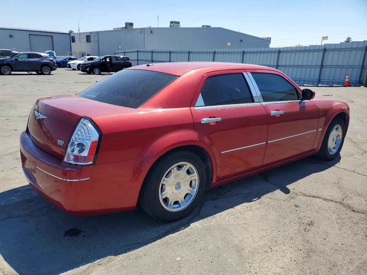 2007 Chrysler 300 Touring Red vin: 2C3KA53G27H698293