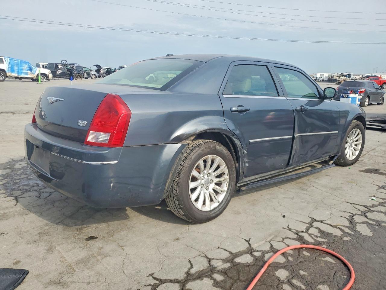 2007 Chrysler 300 Touring Black vin: 2C3KA53G27H896016
