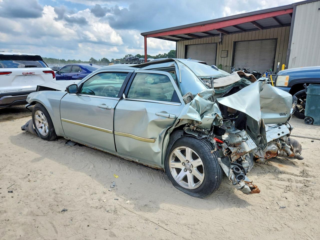 2006 Chrysler 300 Touring Silver vin: 2C3KA53G36H198268