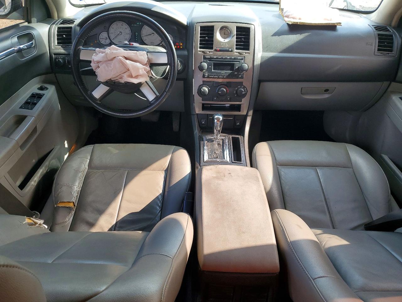 2006 Chrysler 300 Touring Белый vin: 2C3KA53G36H411462
