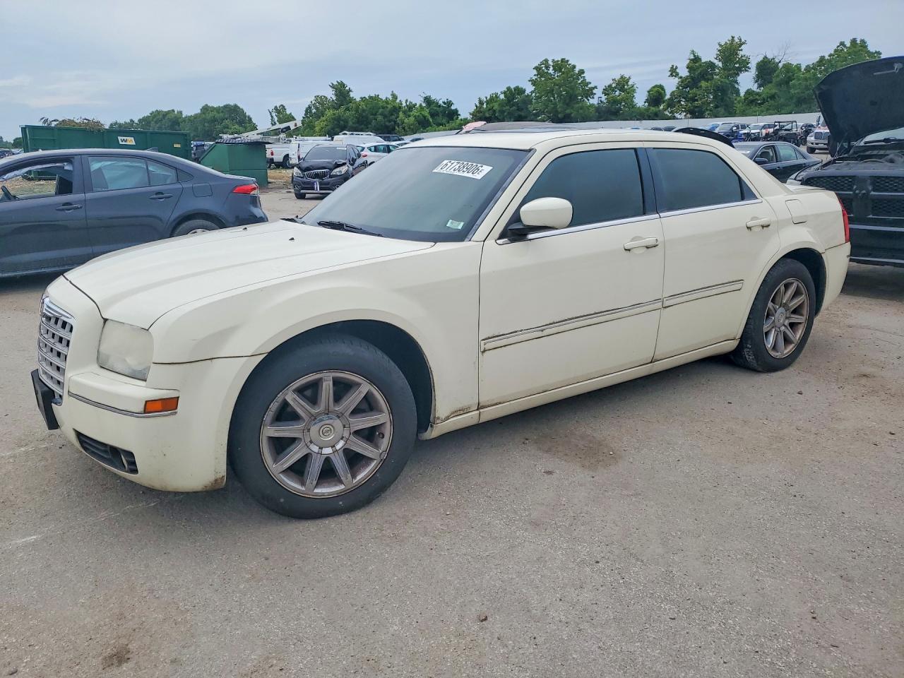 2006 Chrysler 300 Touring White vin: 2C3KA53G36H497386