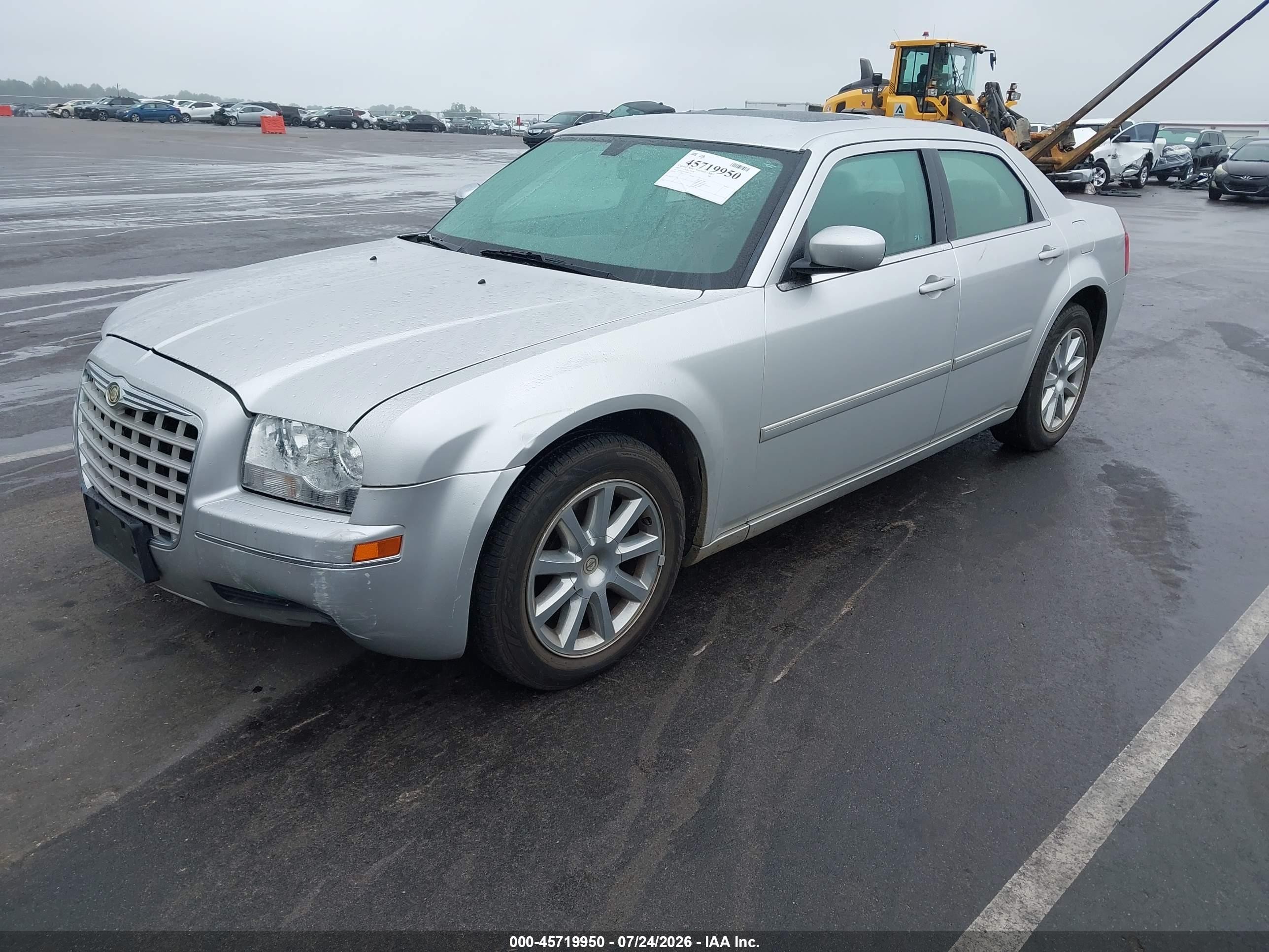 2007 Chrysler 300 Touring Silver vin: 2C3KA53G37H601358