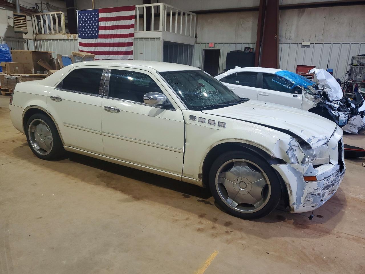 2006 Chrysler 300 Touring Белый vin: 2C3KA53G46H226482
