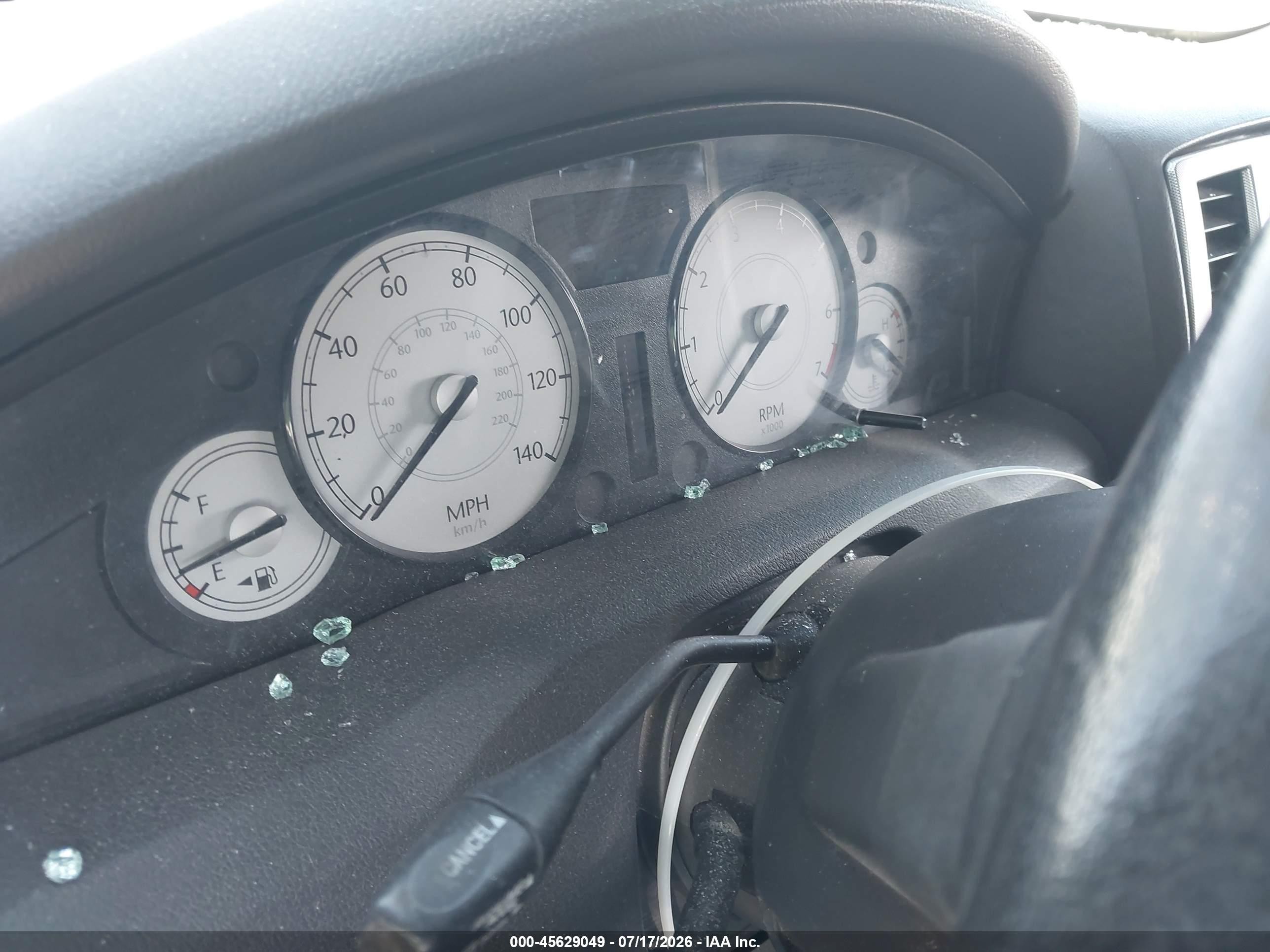 2007 Chrysler 300 Touring Белый vin: 2C3KA53G47H632828