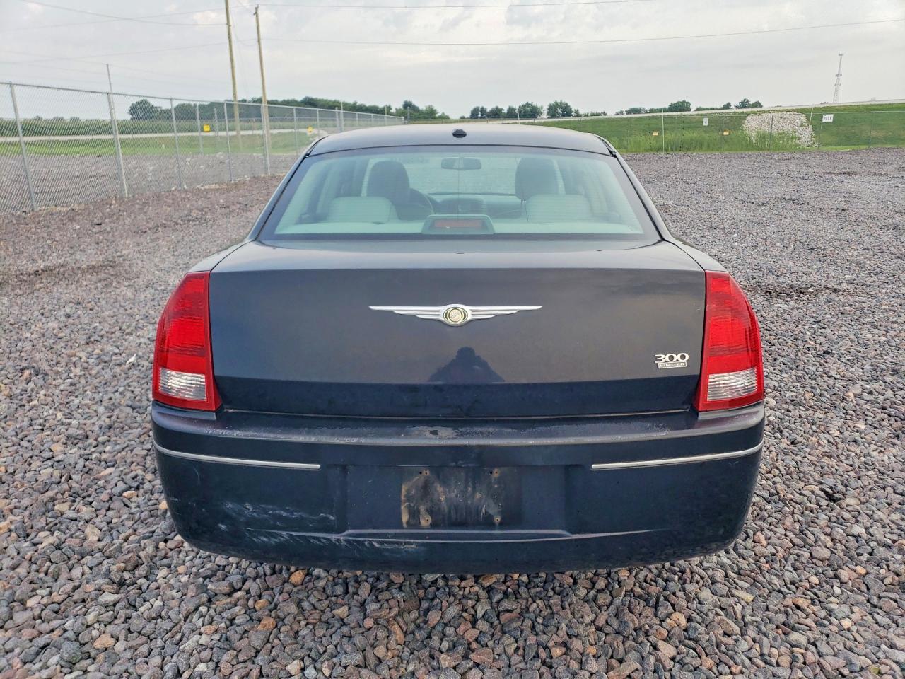 2007 Chrysler 300 Touring Black vin: 2C3KA53G47H658023