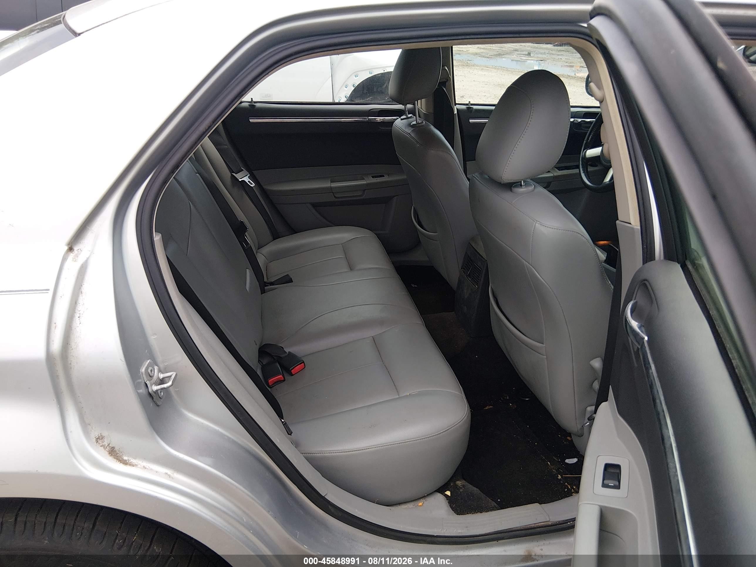 2007 Chrysler 300 Touring Gray vin: 2C3KA53G47H883719