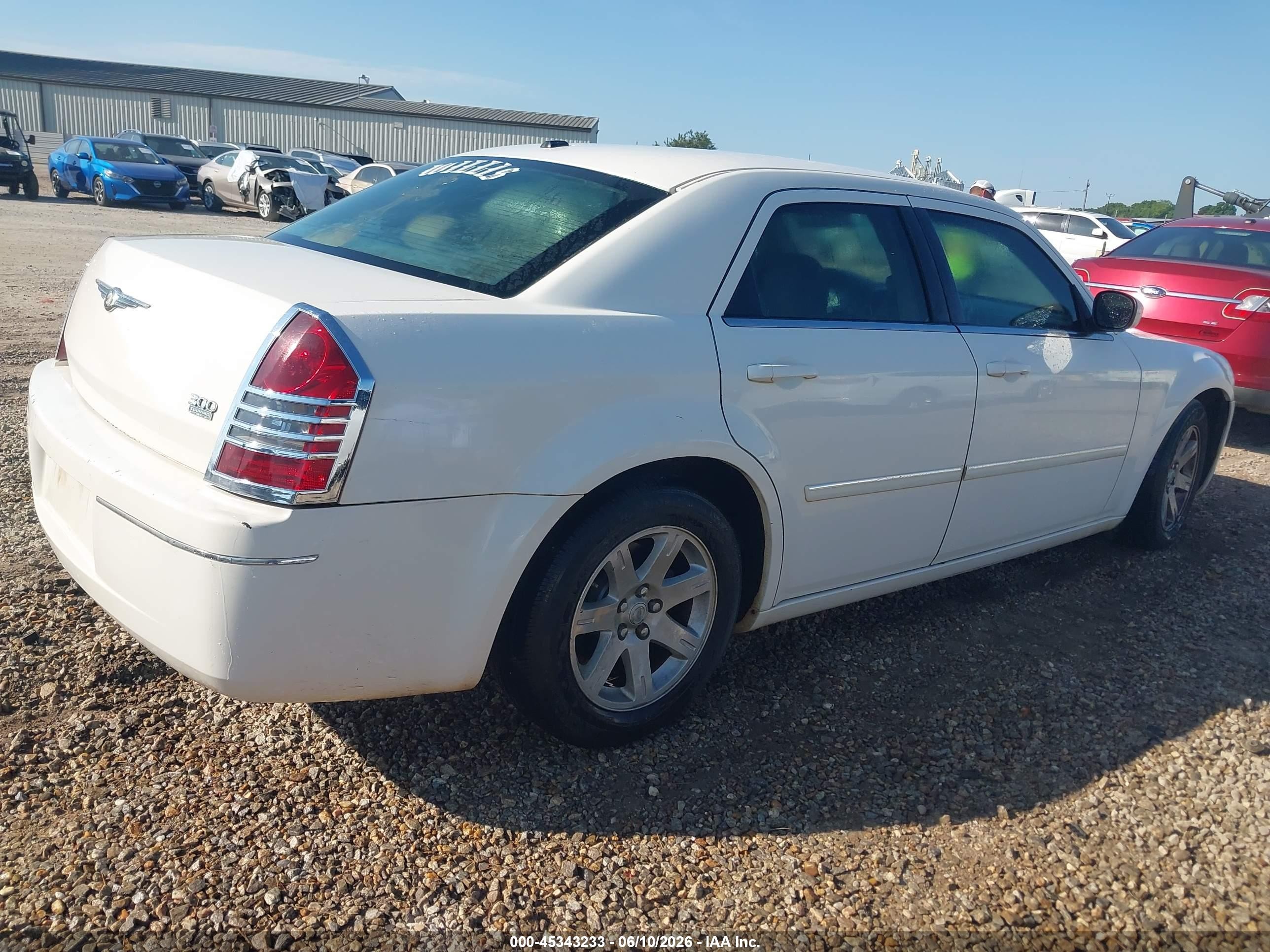 2006 Chrysler 300 Touring White vin: 2C3KA53G56H495879