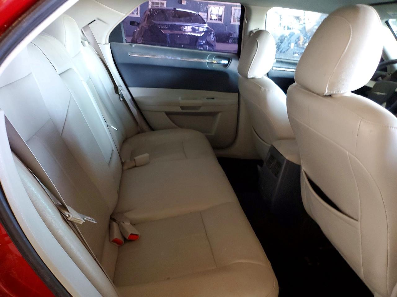 2007 Chrysler 300 Touring Burgundy vin: 2C3KA53G57H633809