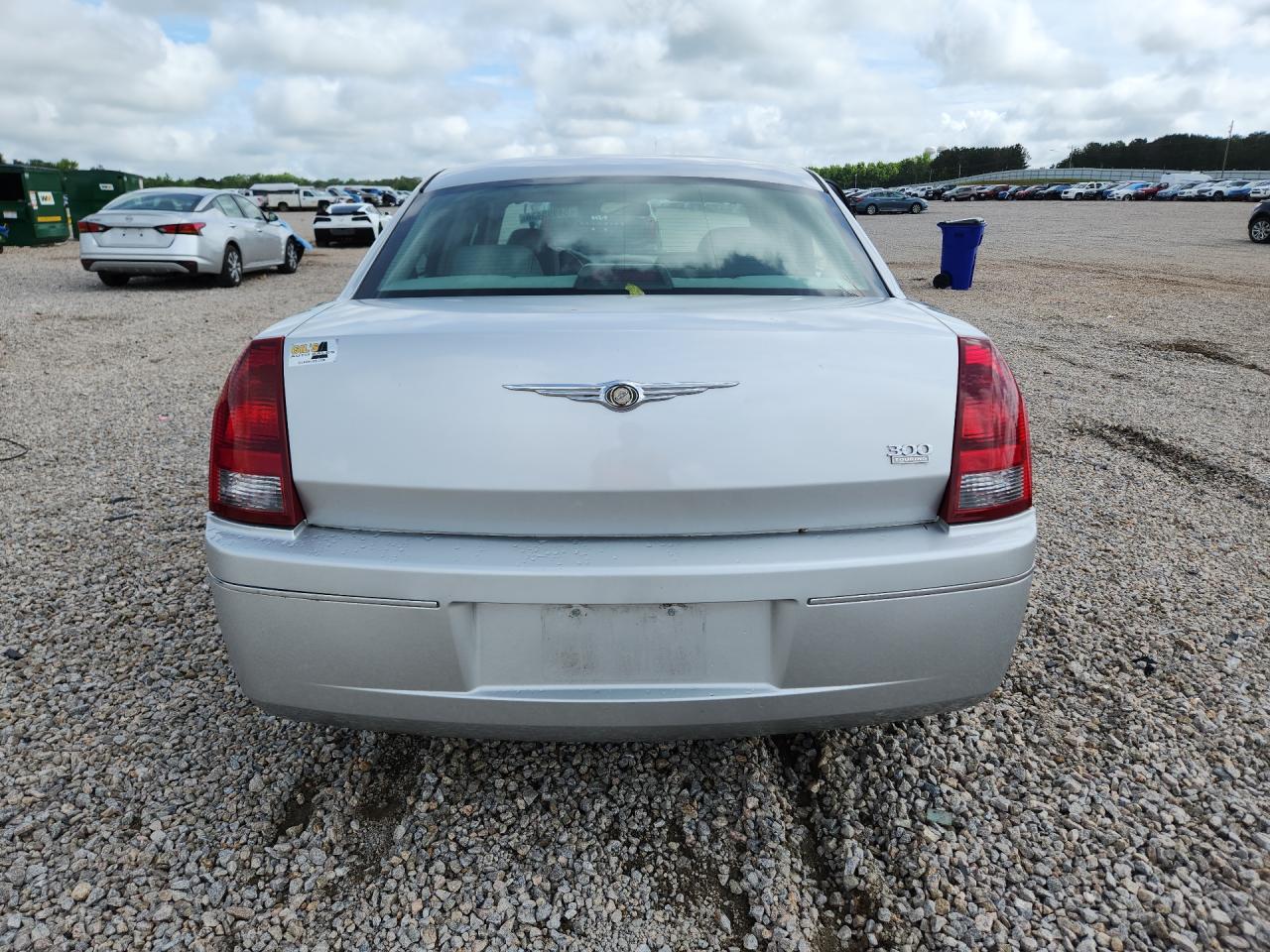 2007 Chrysler 300 Touring Серебряный vin: 2C3KA53G57H639027