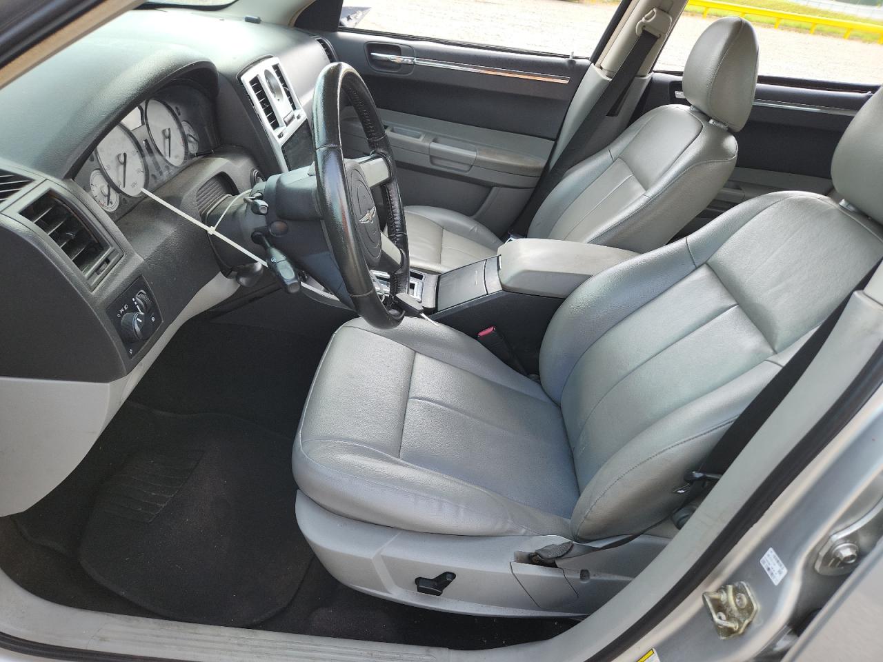 2007 Chrysler 300 Touring Серебряный vin: 2C3KA53G57H639027