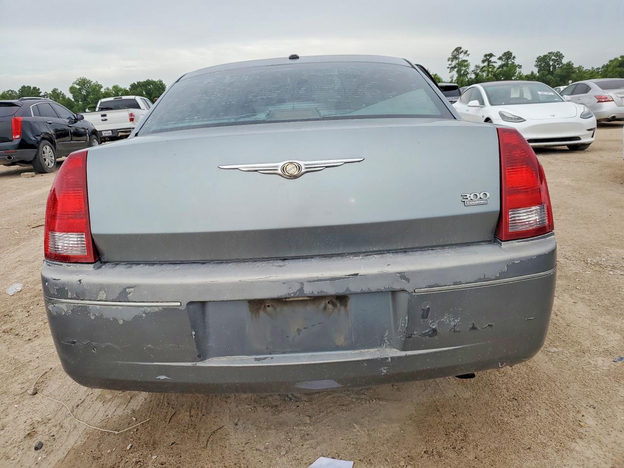 2007 Chrysler 300 Touring Silver vin: 2C3KA53G57H859123