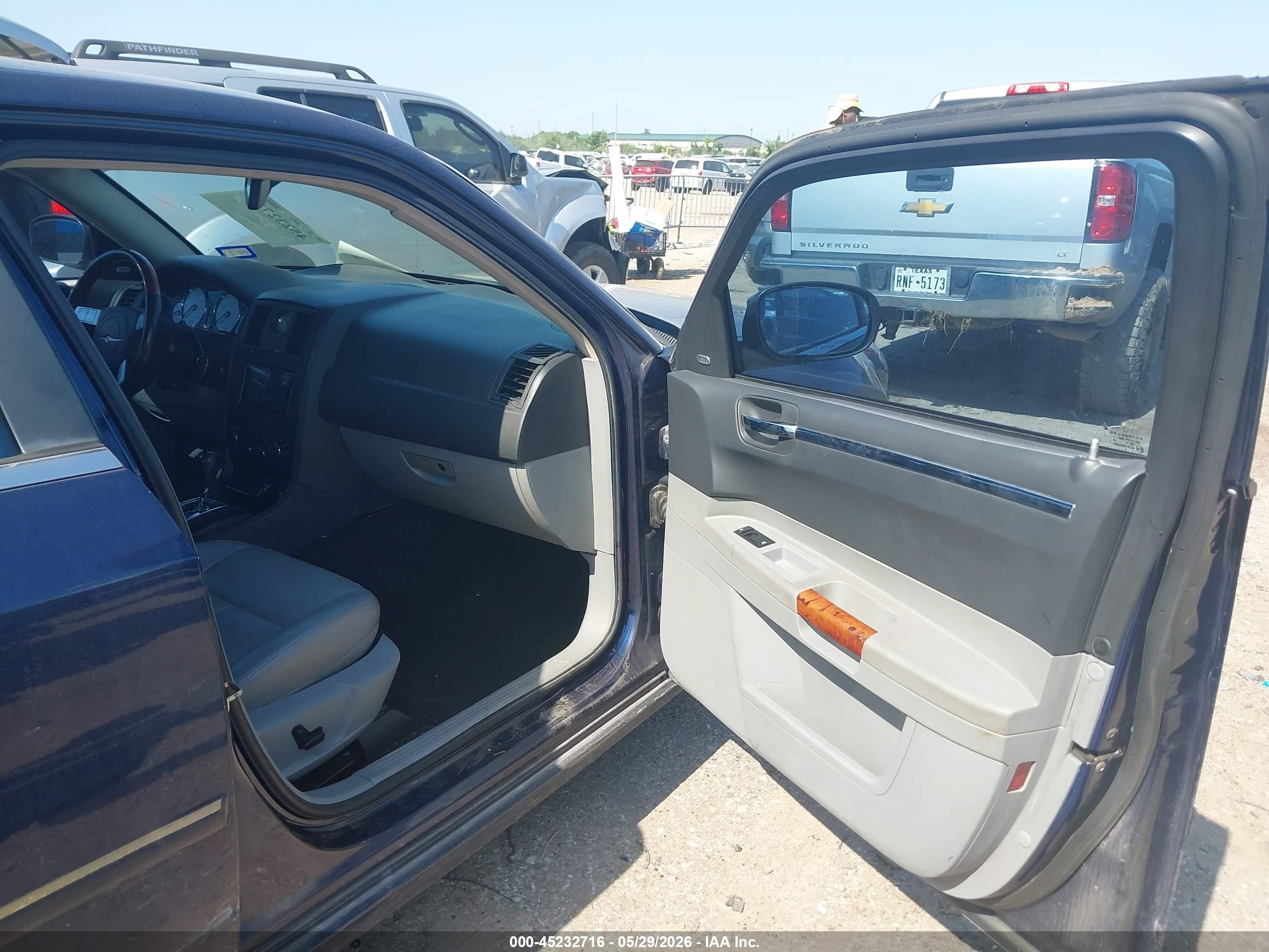 2006 Chrysler 300 Touring Blue vin: 2C3KA53G66H177513