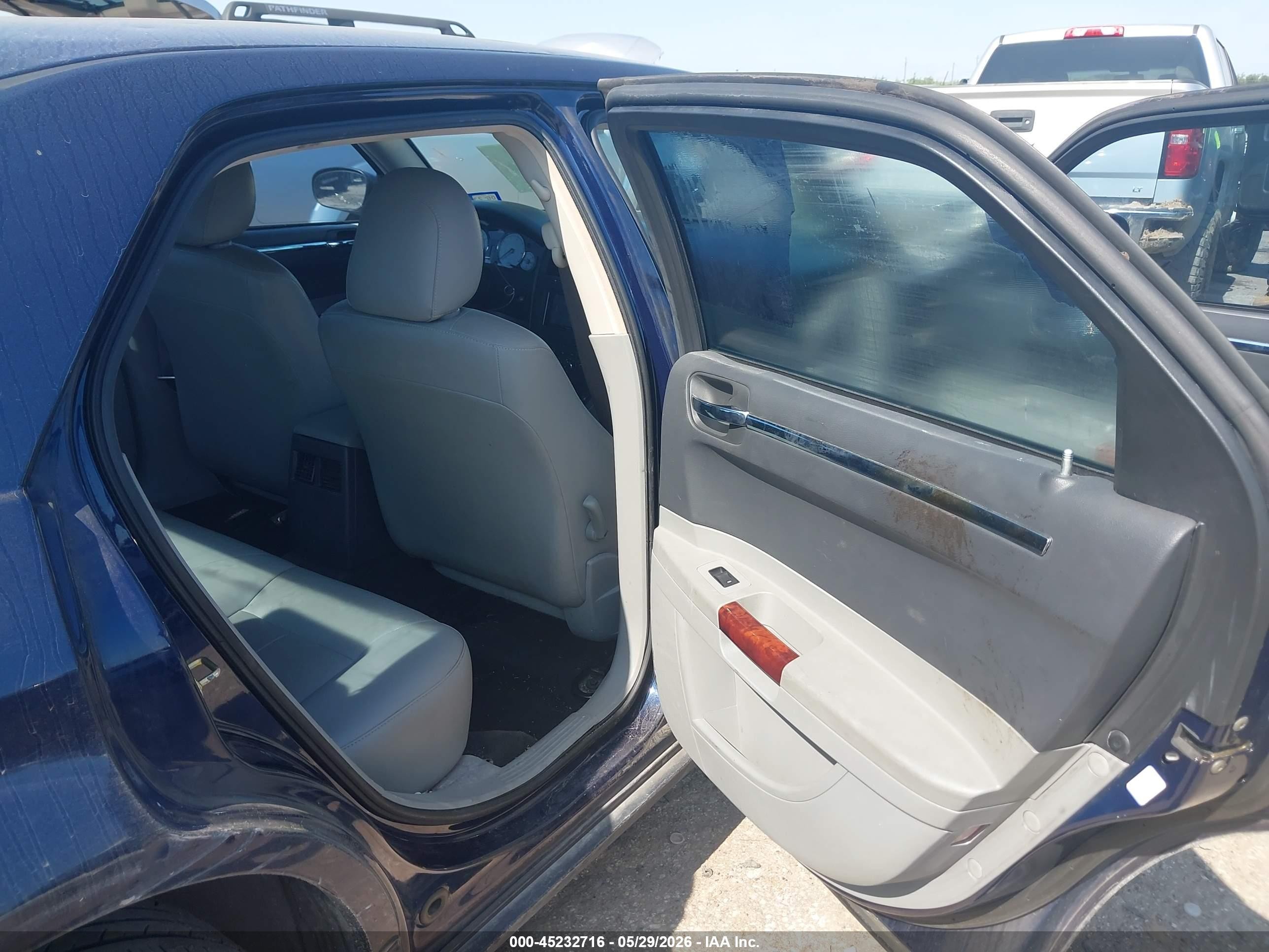 2006 Chrysler 300 Touring Blue vin: 2C3KA53G66H177513