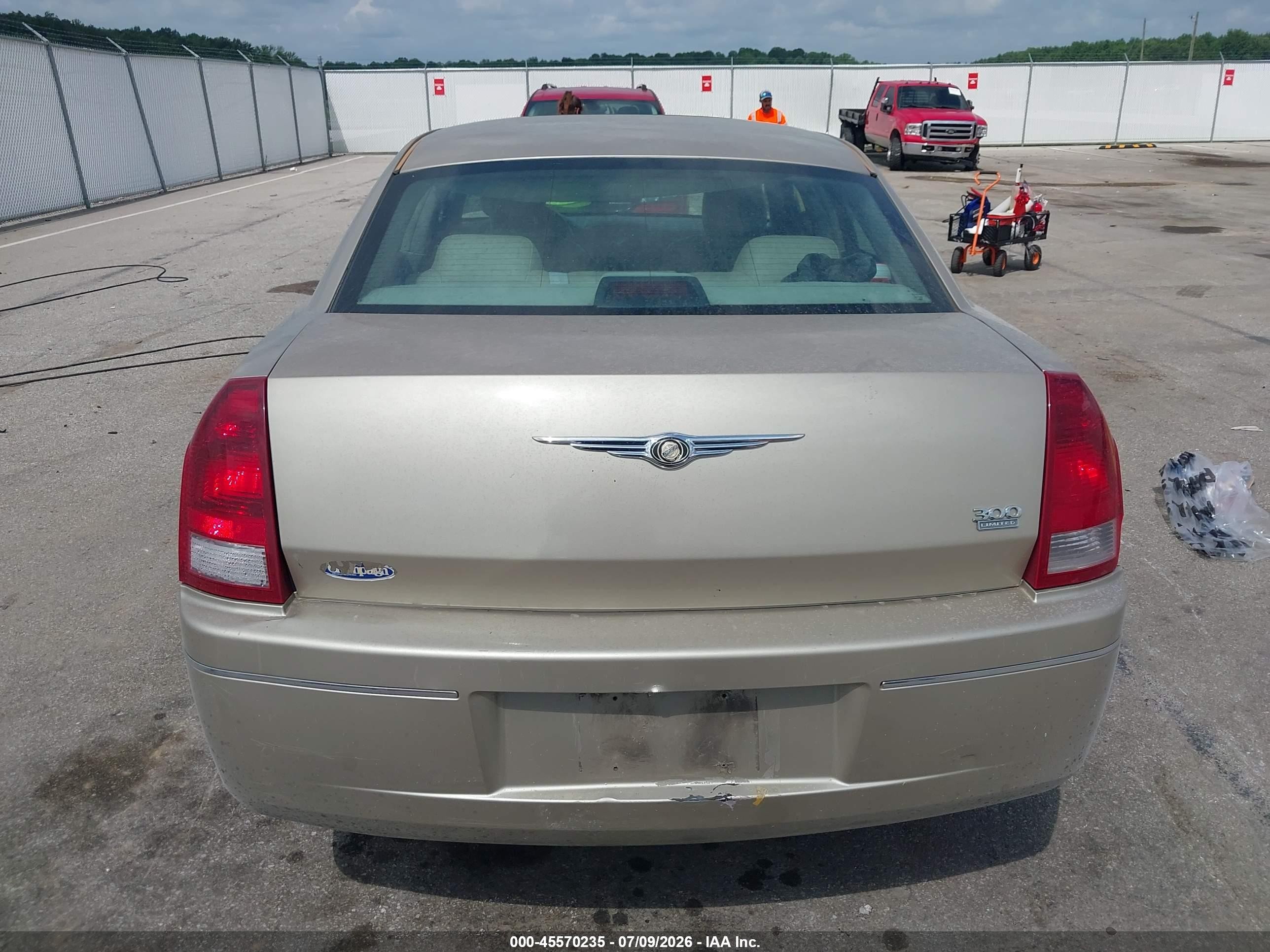 2006 Chrysler 300 Touring Gold vin: 2C3KA53G66H464852