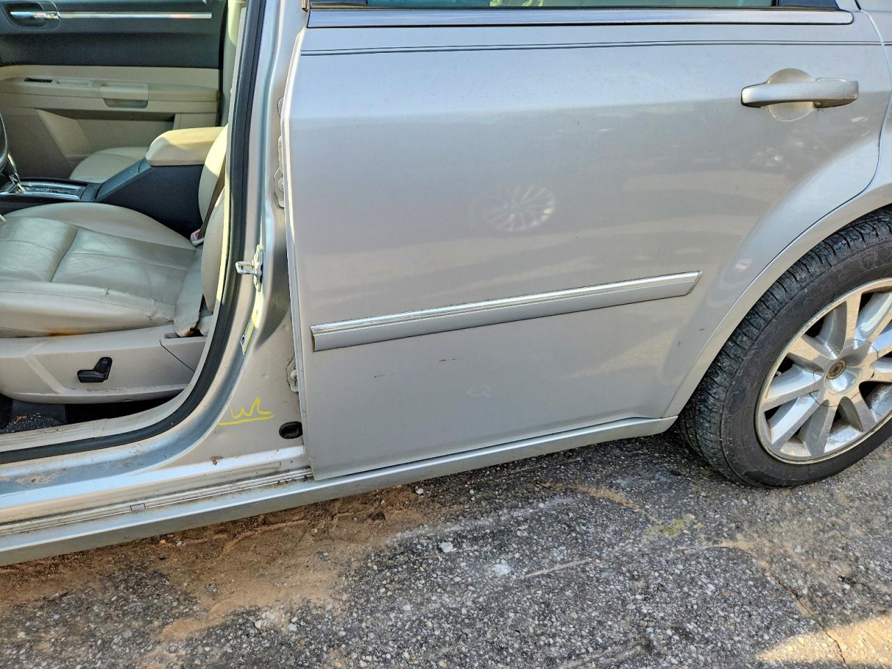 2007 Chrysler 300 Touring Серебряный vin: 2C3KA53G67H682193