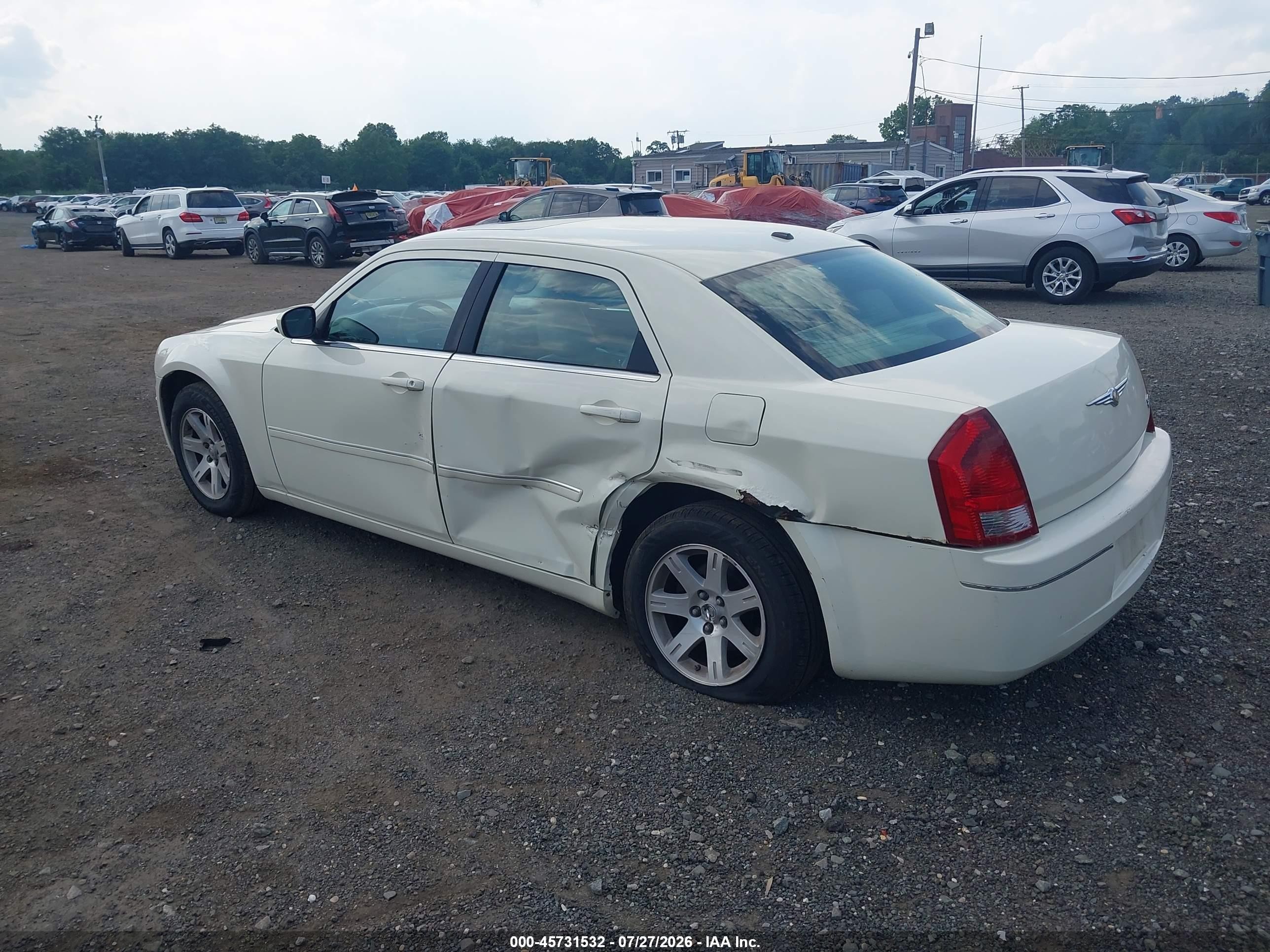 2007 Chrysler 300 Touring White vin: 2C3KA53G67H896875