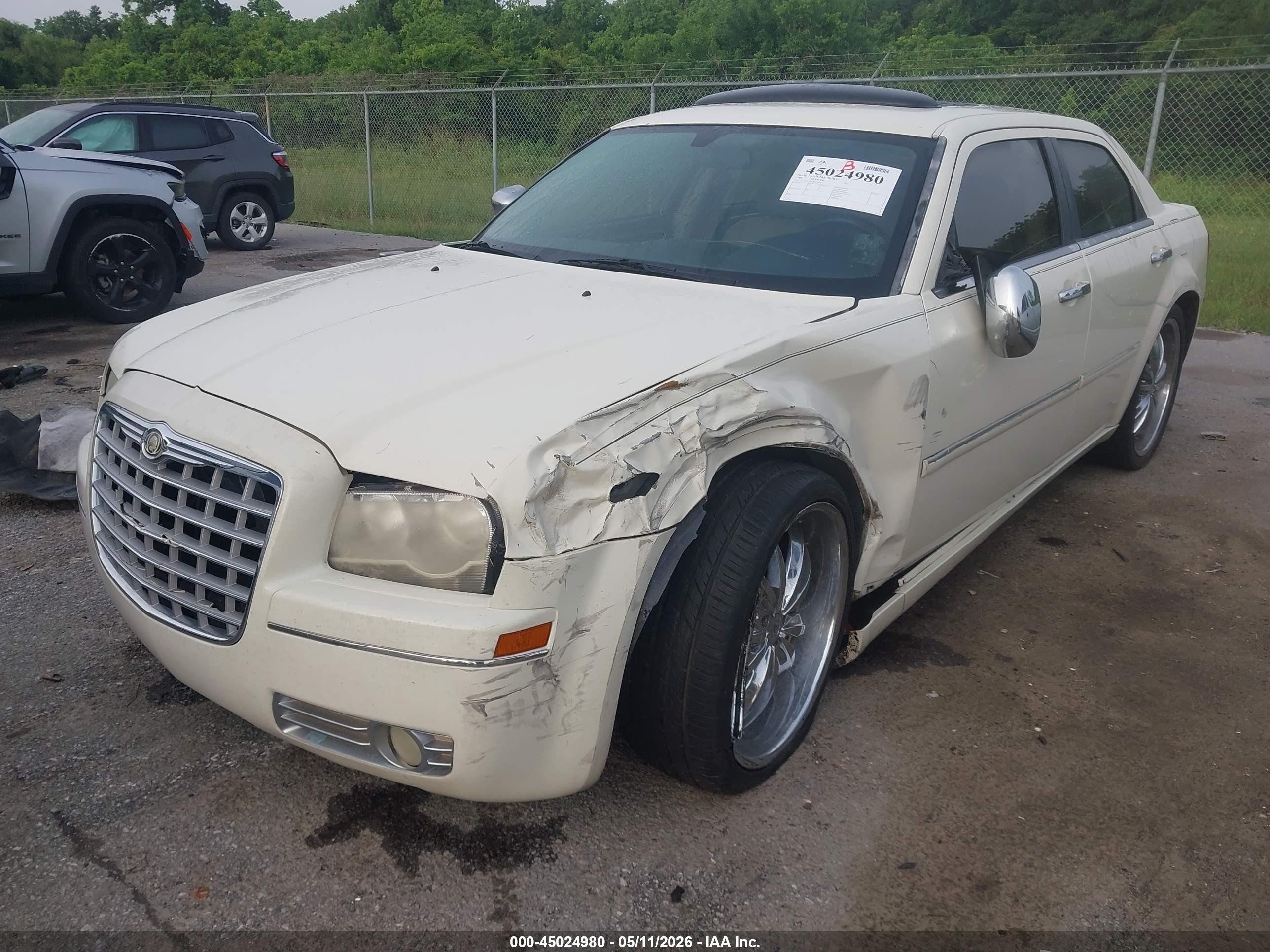 2006 Chrysler 300 Touring Cream vin: 2C3KA53G76H219963