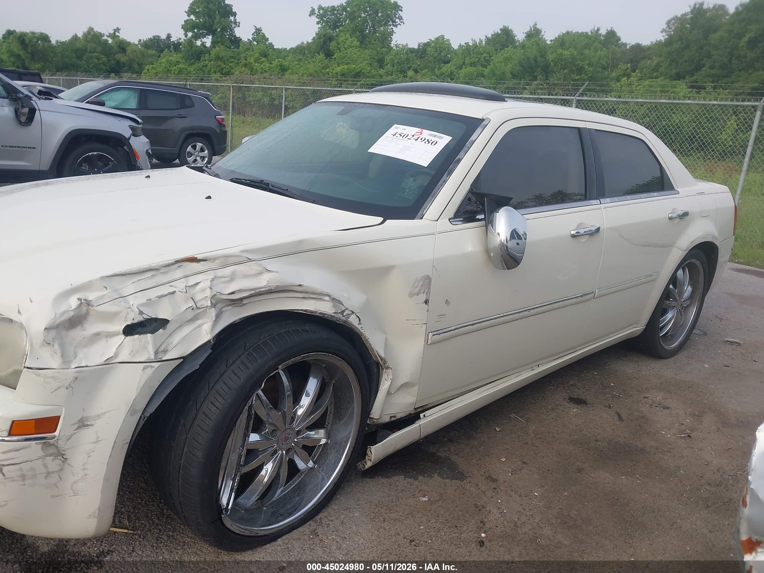 2006 Chrysler 300 Touring Cream vin: 2C3KA53G76H219963