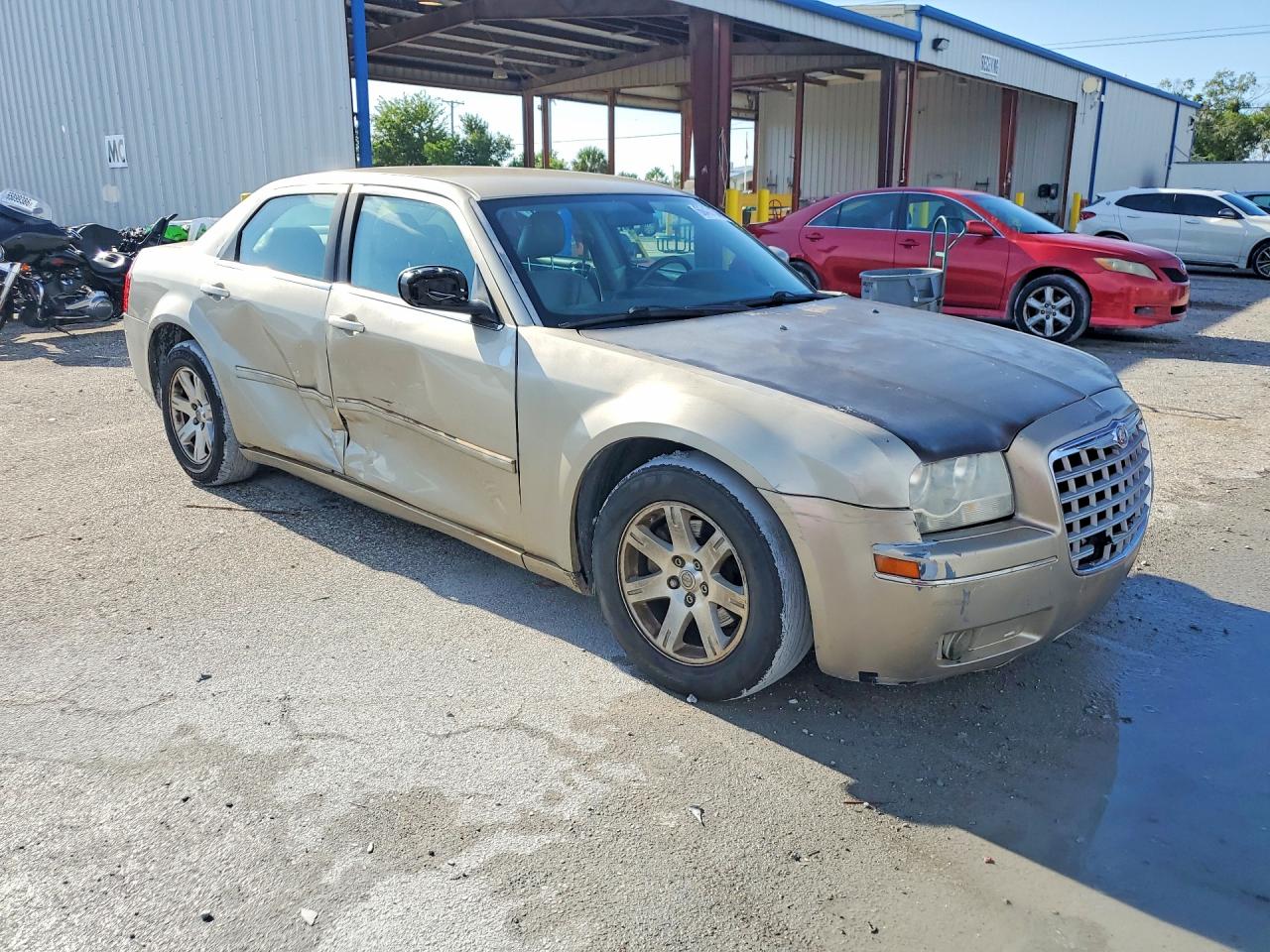 2006 Chrysler 300 Touring Gold vin: 2C3KA53G76H240327
