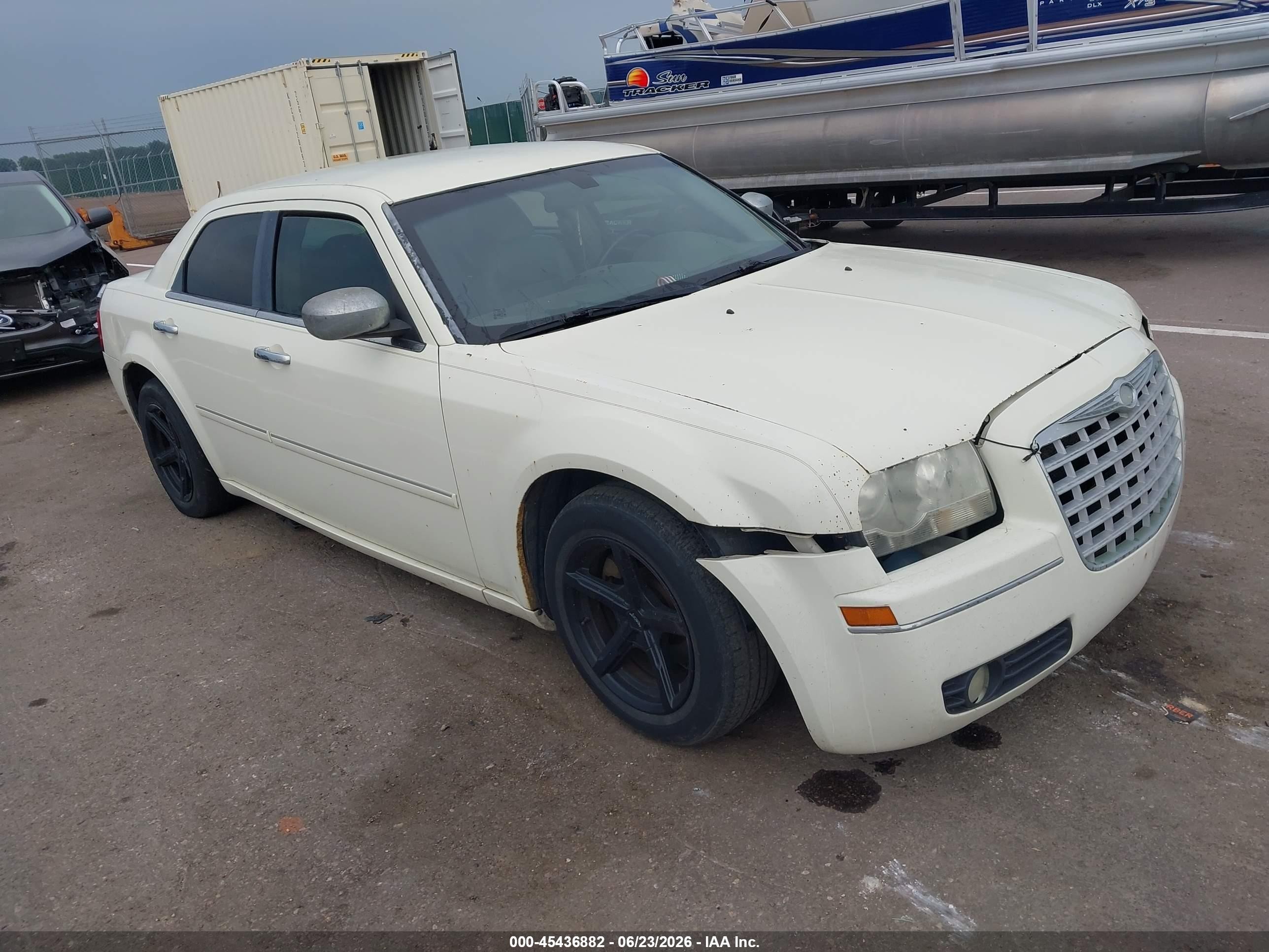 2006 Chrysler 300 Touring Кремовый vin: 2C3KA53G76H458204