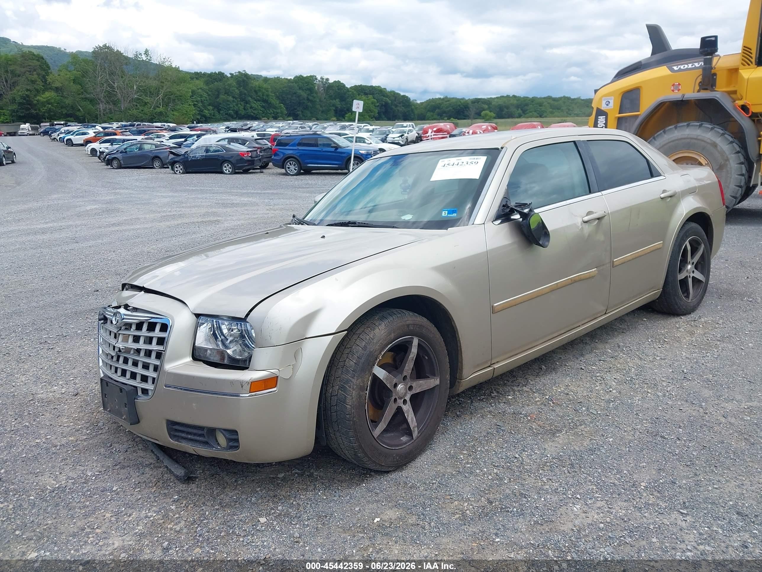 2006 Chrysler 300   Silver vin: 2C3KA53G86H386316