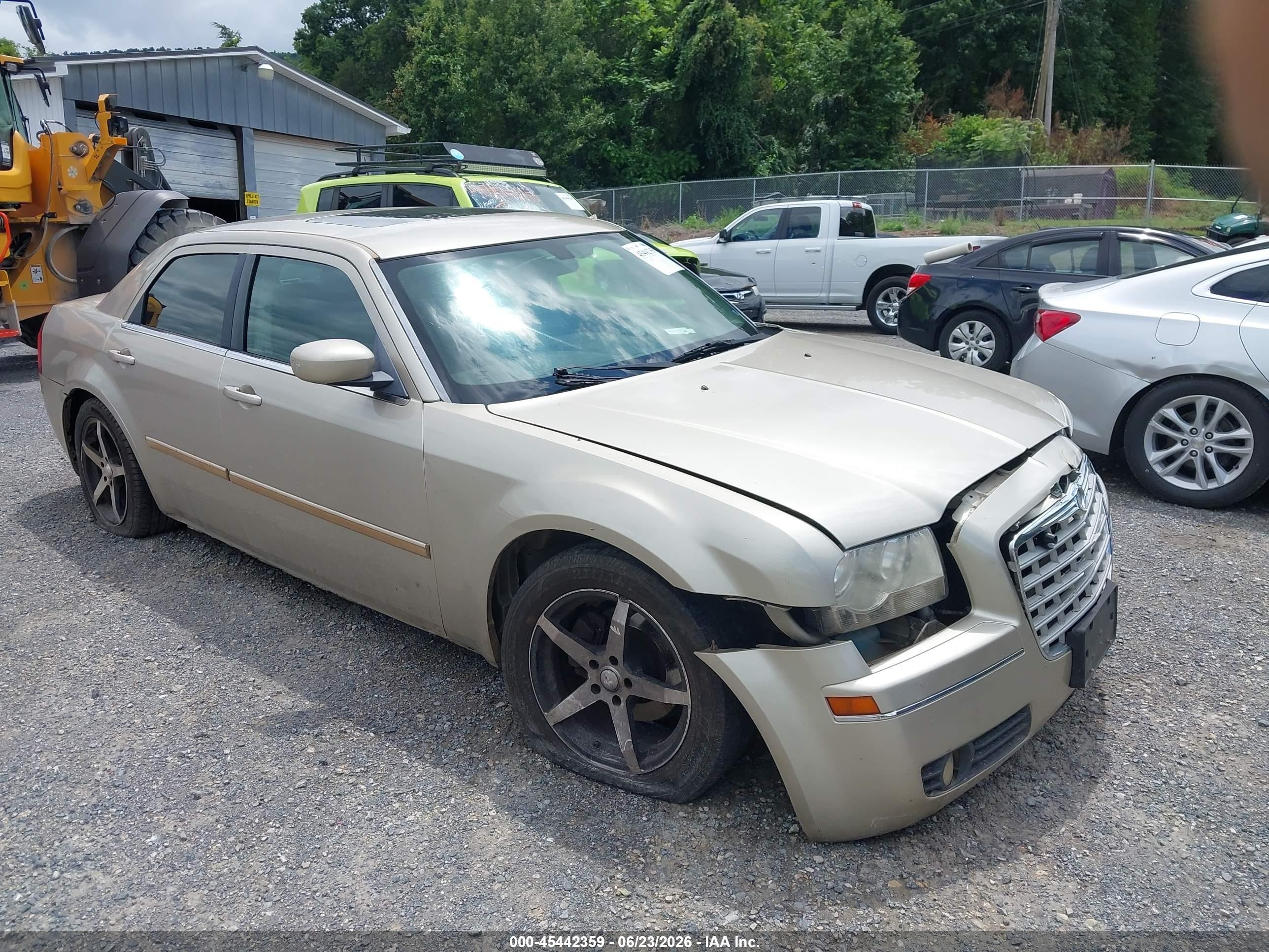 2006 Chrysler 300   Silver vin: 2C3KA53G86H386316