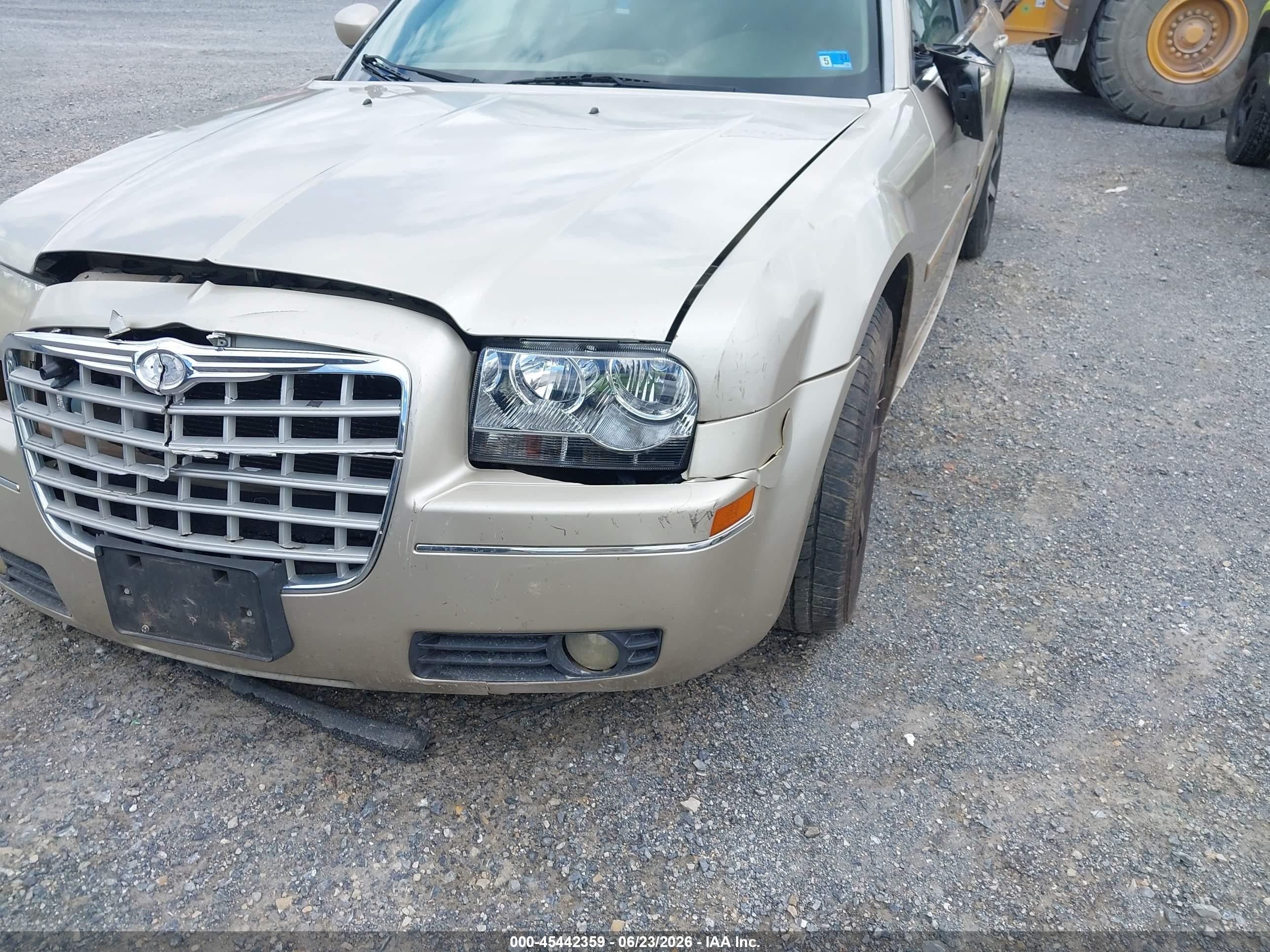 2006 Chrysler 300   Silver vin: 2C3KA53G86H386316