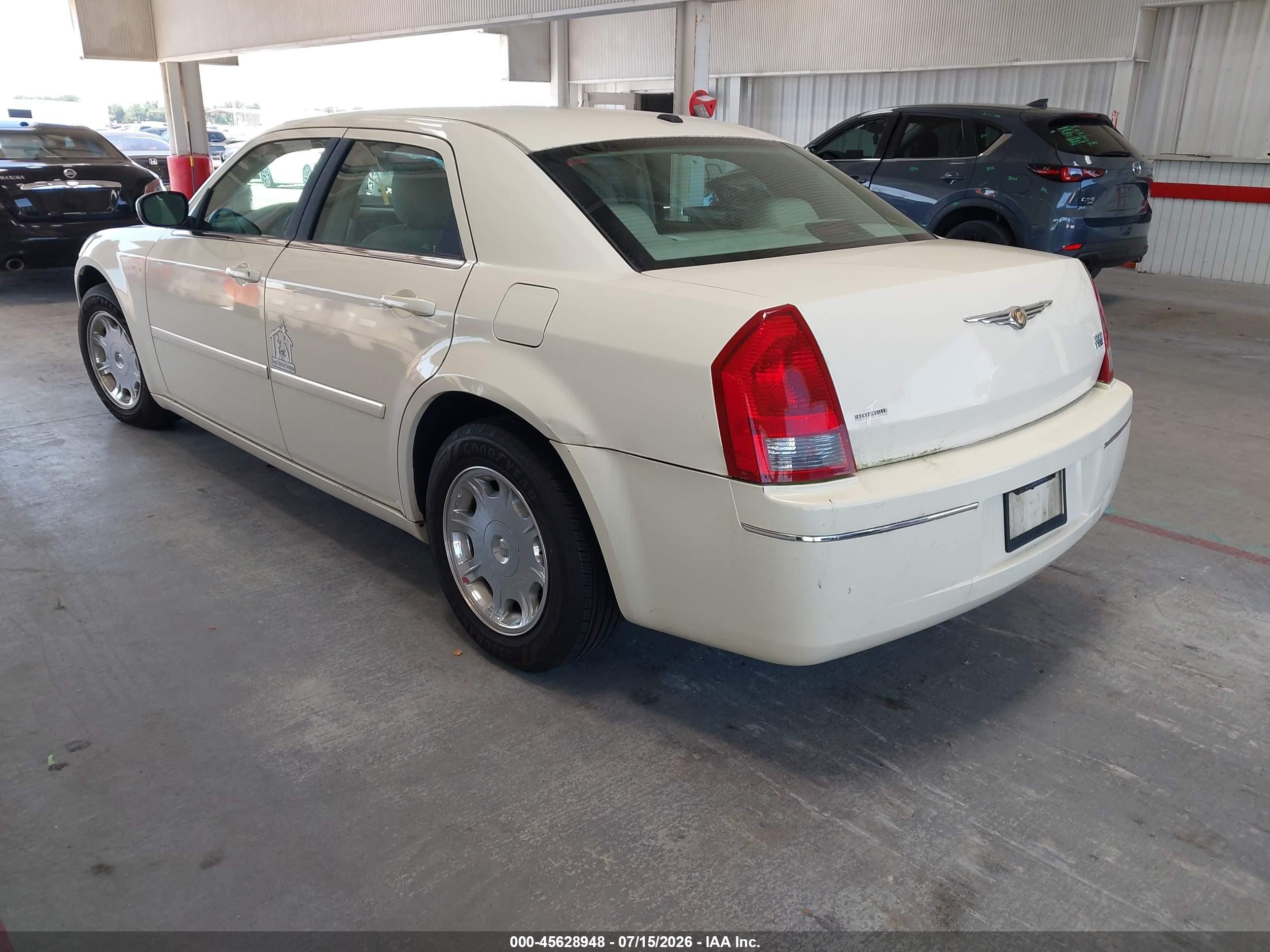2006 Chrysler 300 Touring Beige vin: 2C3KA53G86H538210