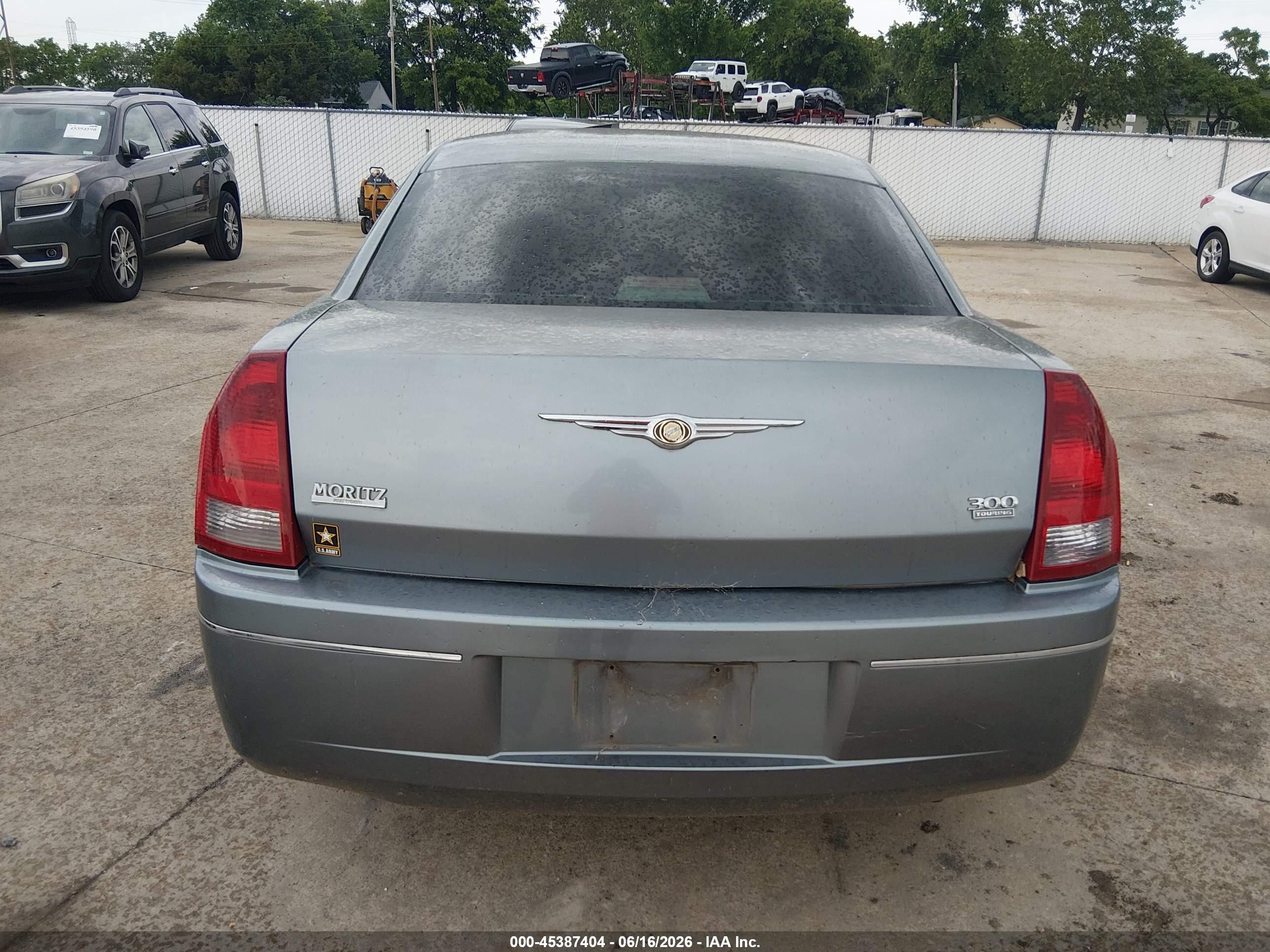 2007 Chrysler 300 Touring Gray vin: 2C3KA53G87H768301