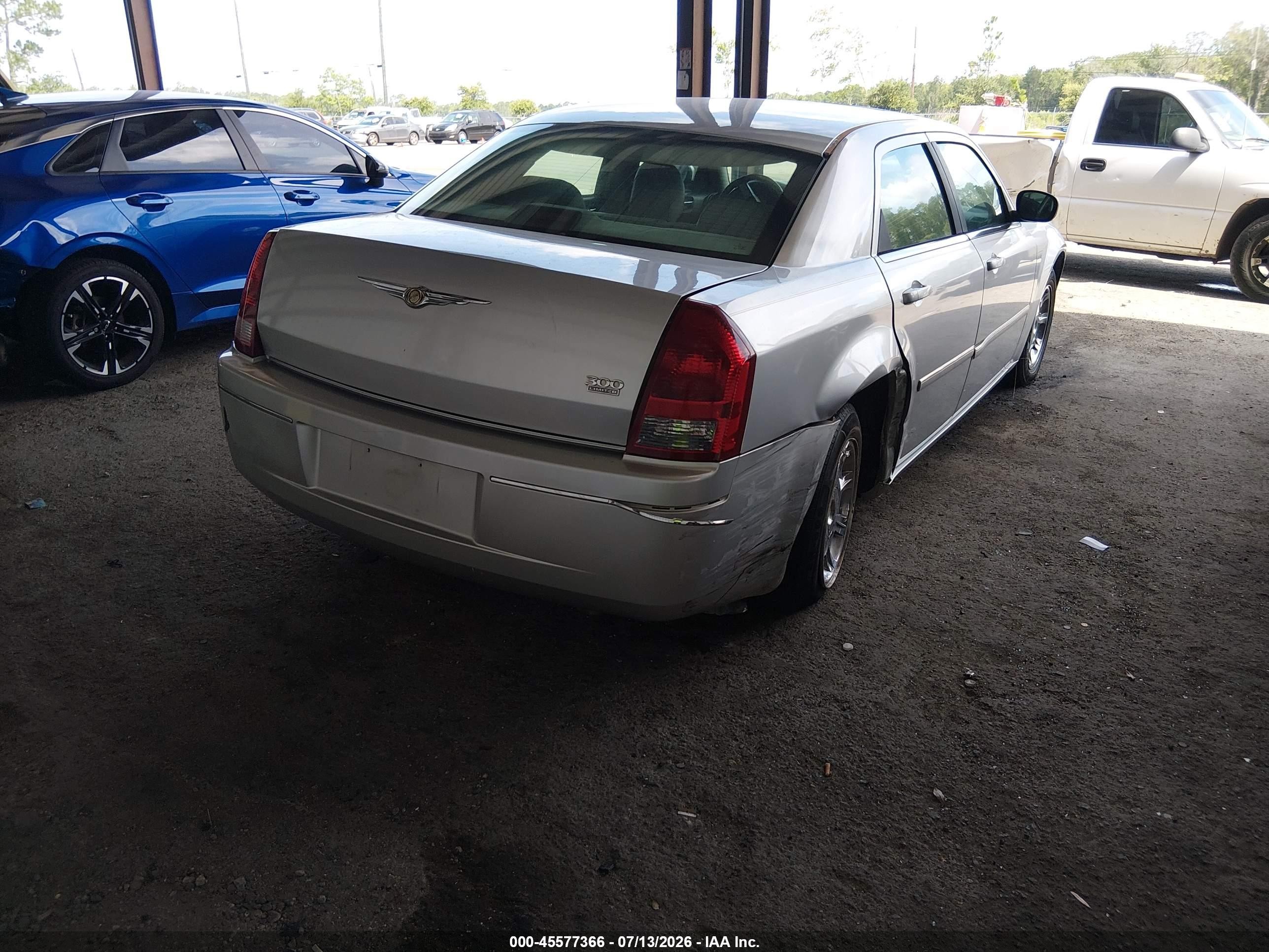 2006 Chrysler 300 Touring Silver vin: 2C3KA53G96H101932