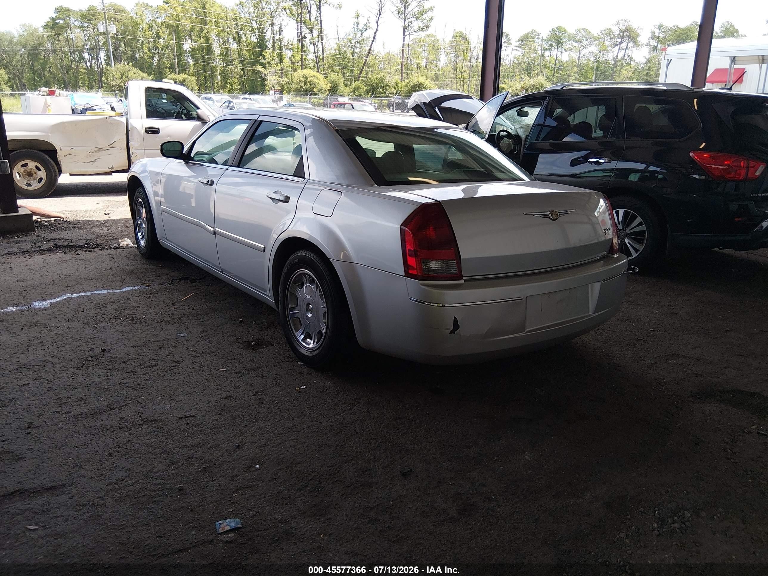 2006 Chrysler 300 Touring Silver vin: 2C3KA53G96H101932