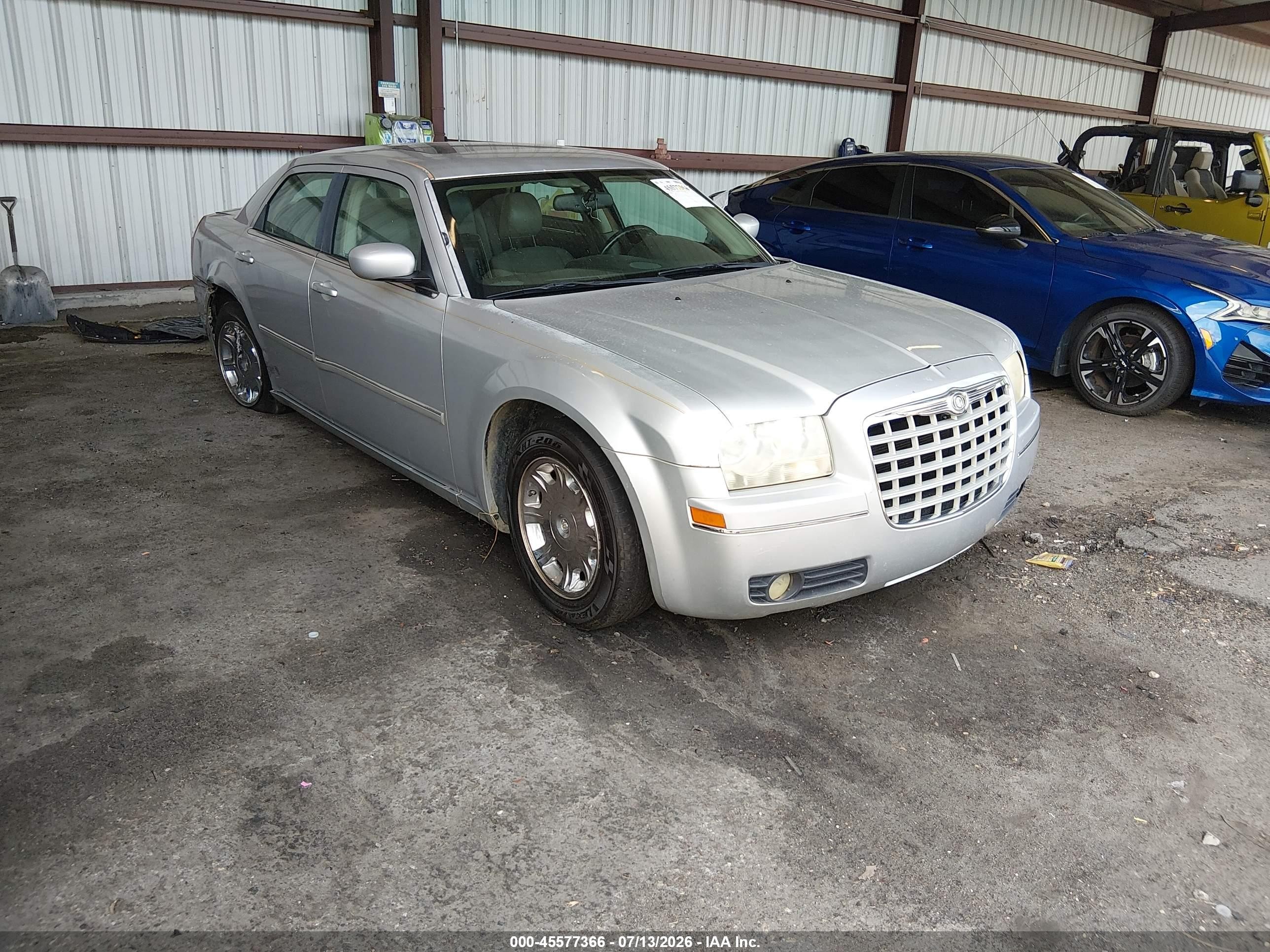 2006 Chrysler 300 Touring Серебряный vin: 2C3KA53G96H101932
