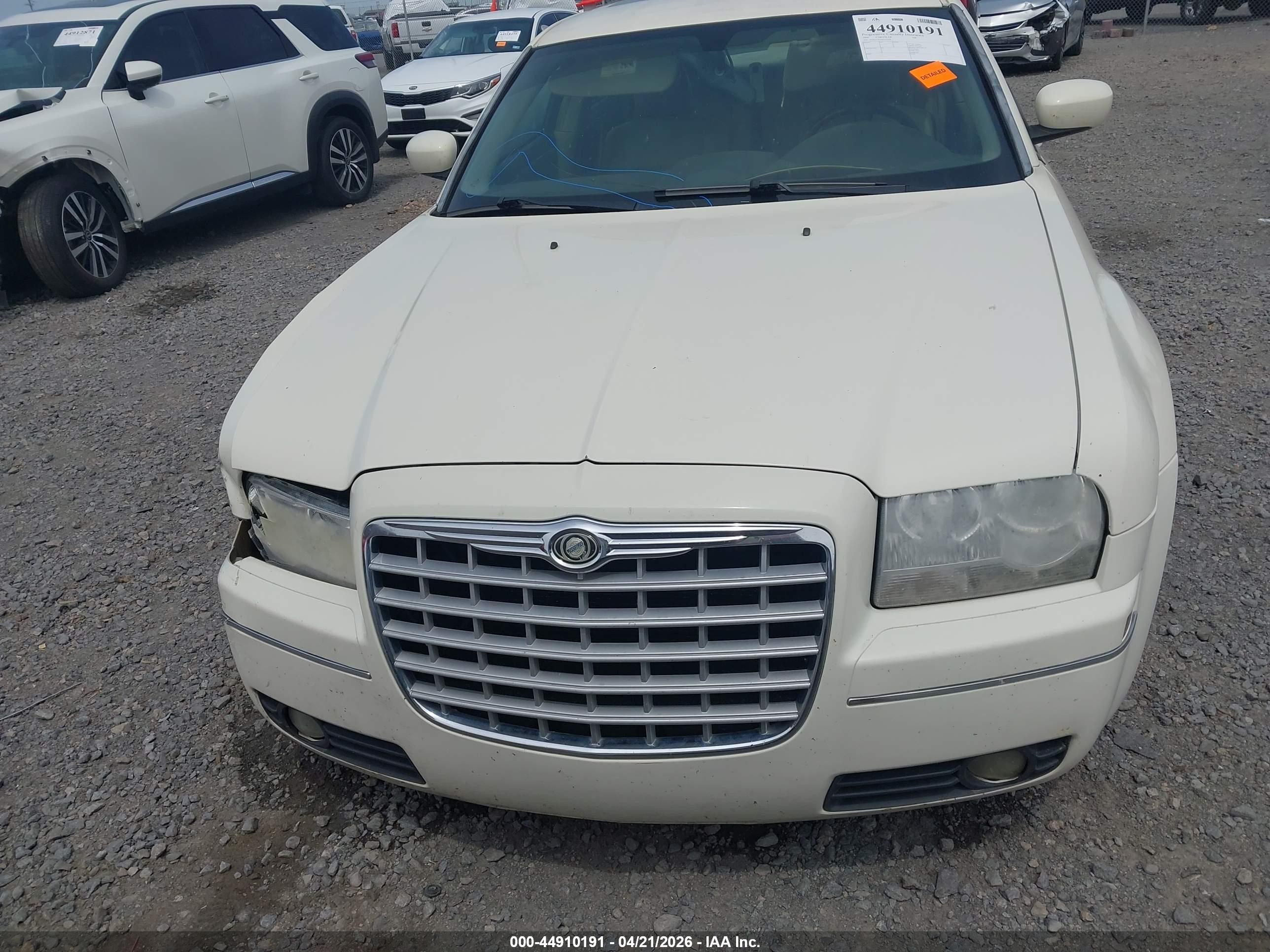 2006 Chrysler 300 Touring Белый vin: 2C3KA53G96H133599