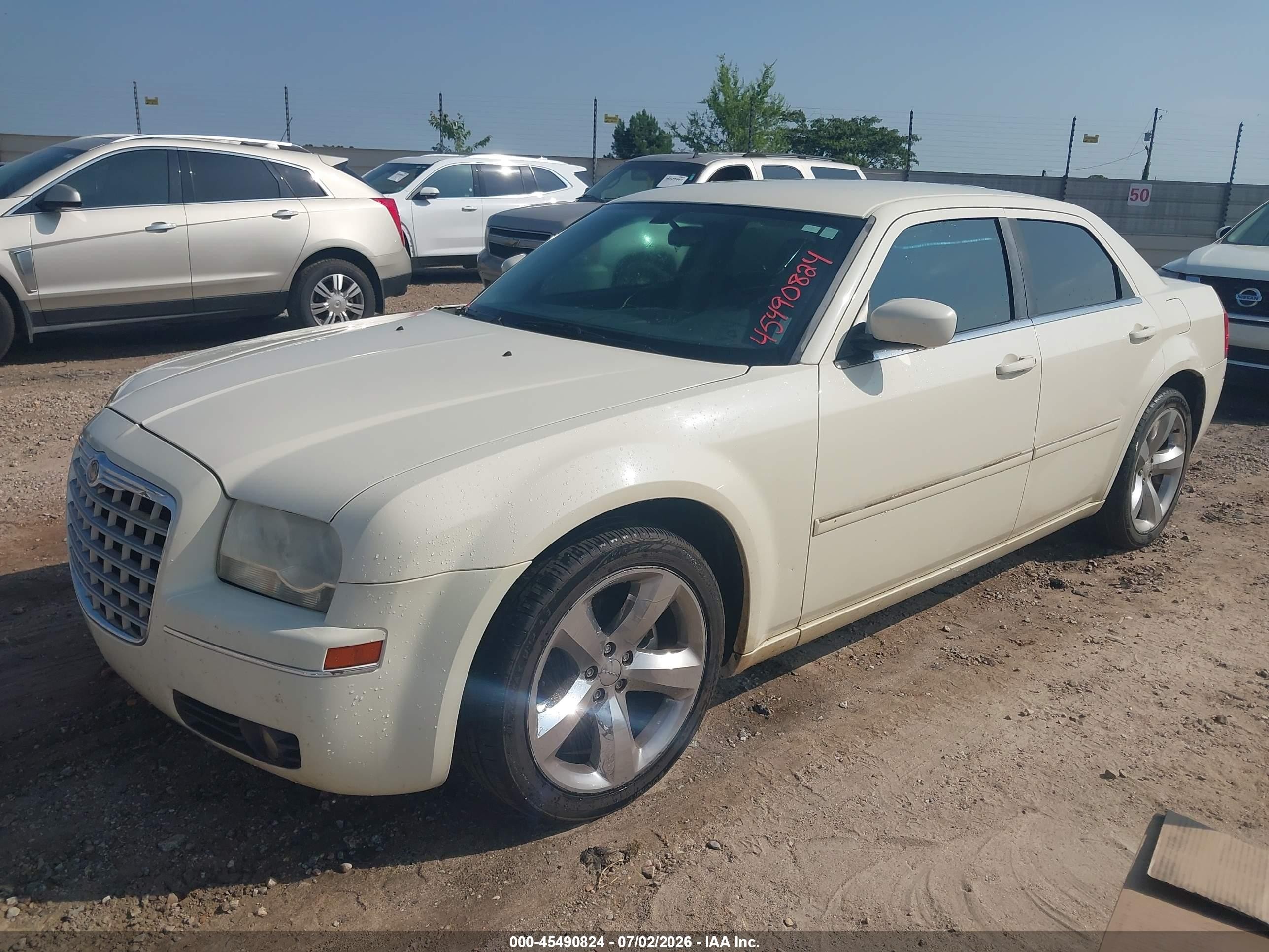 2007 Chrysler 300 Touring White vin: 2C3KA53G97H835455