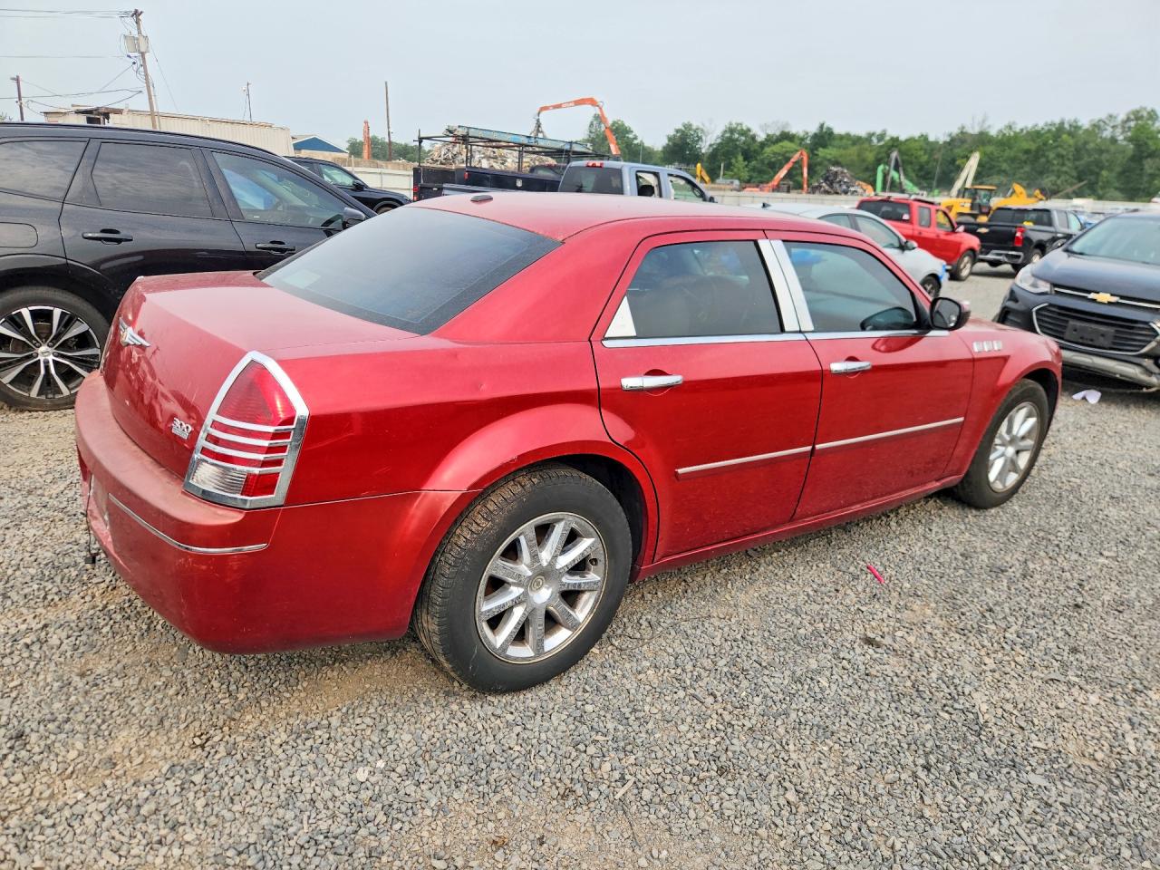 2007 Chrysler 300 Touring Red vin: 2C3KA53G97H874787