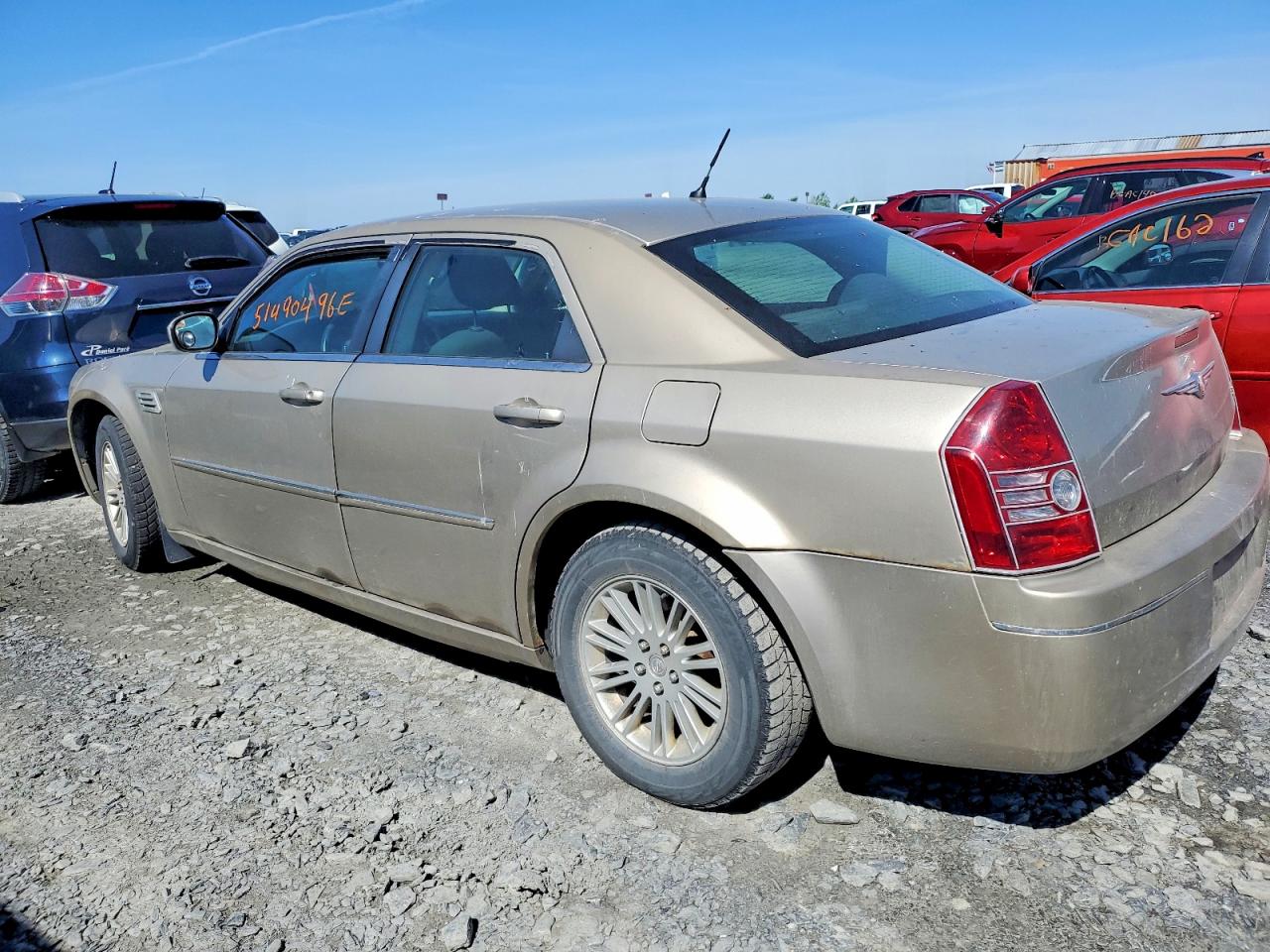 2008 Chrysler 300 Touring Beige vin: 2C3KA53G98H159896