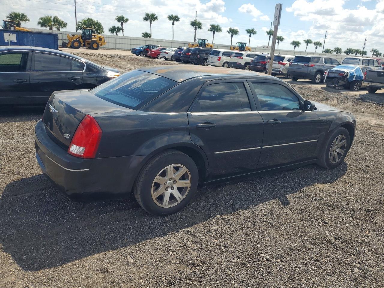 2006 Chrysler 300 Touring Black vin: 2C3KA53GX6H524373