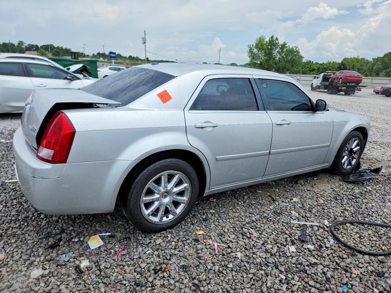 2007 Chrysler 300 Touring Silver vin: 2C3KA53GX7H601258