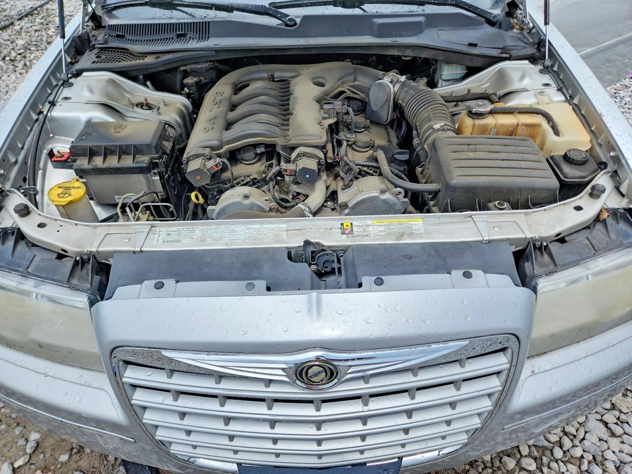 2007 Chrysler 300 Touring Silver vin: 2C3KA53GX7H601258