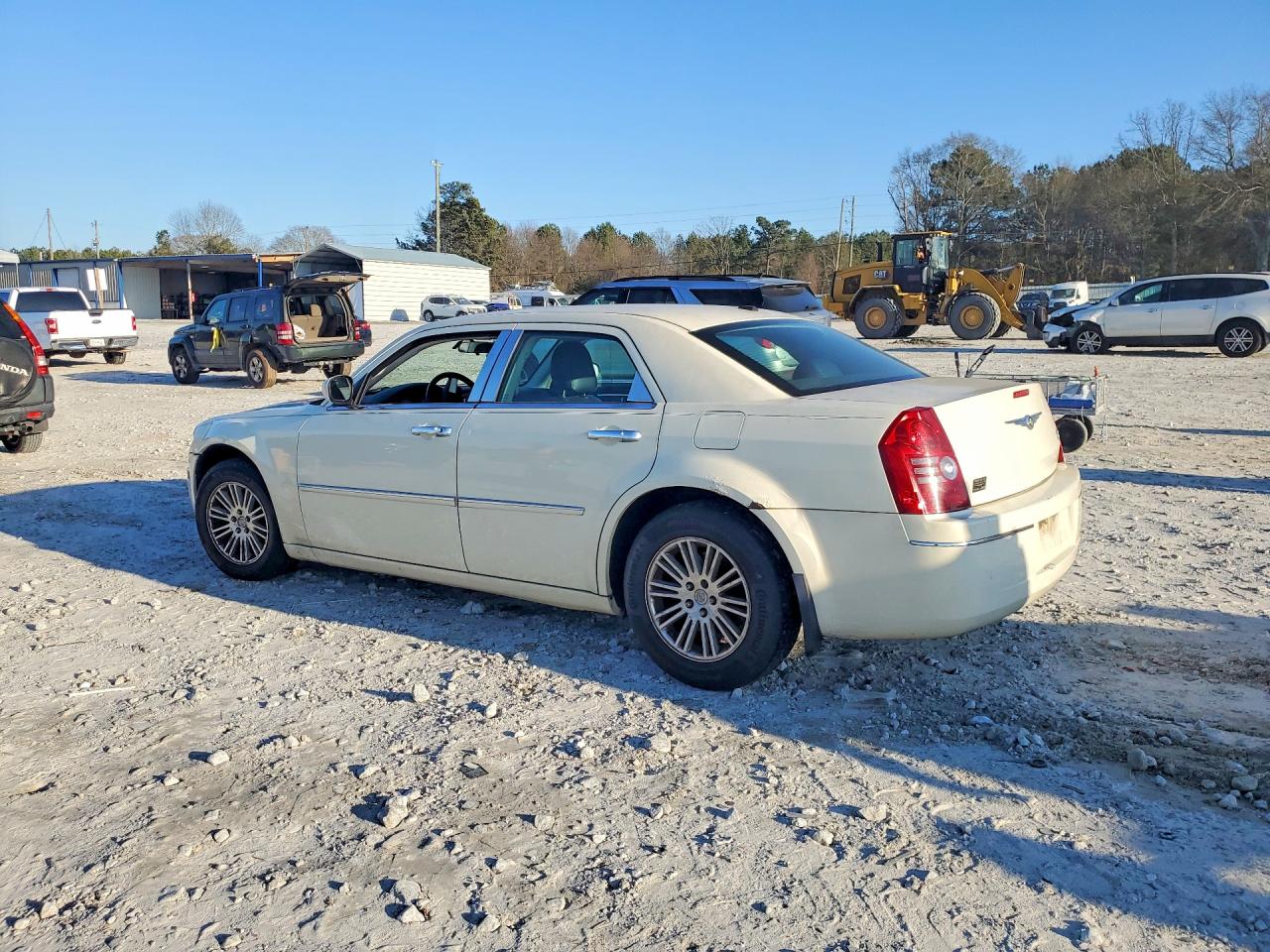 2009 Chrysler 300 Touring Beige vin: 2C3KA53V19H523020