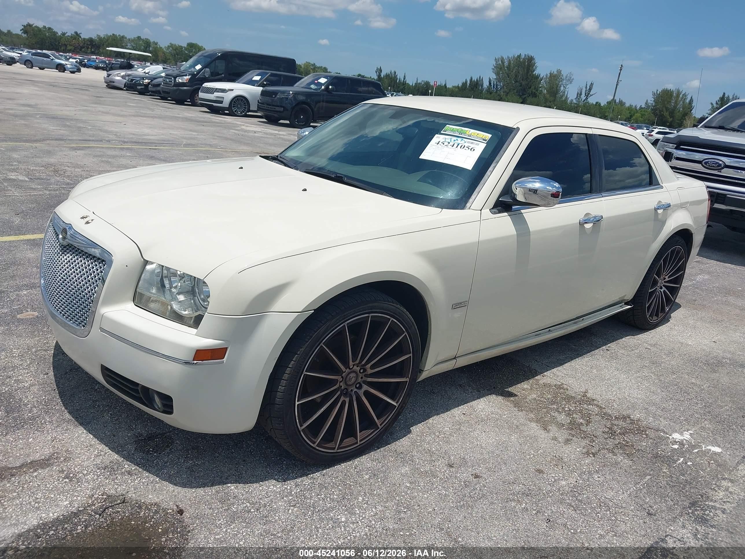 2009 Chrysler 300 Touring/signature Series/executive Series Beige vin: 2C3KA53V19H622999